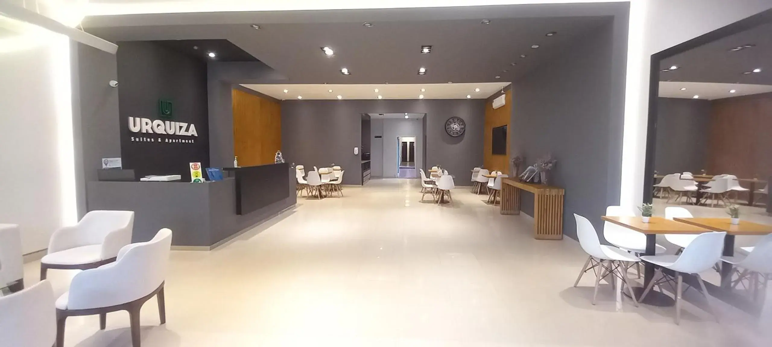 Property building in Urquiza Suites Salta Property building in Urquiza Suites Salta