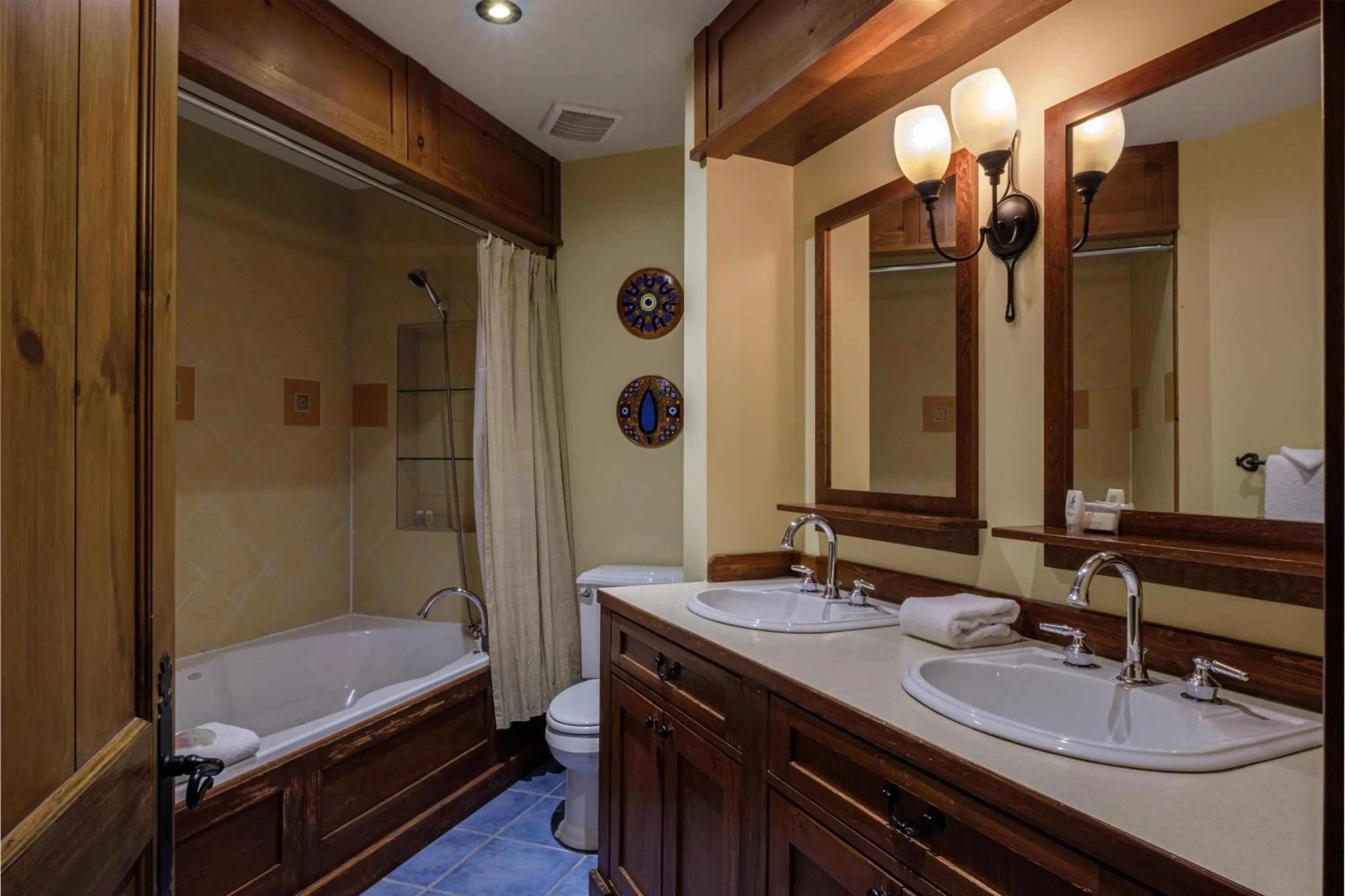 Bathroom in L'Équinoxe Rendez-Vous Mont-Tremblant