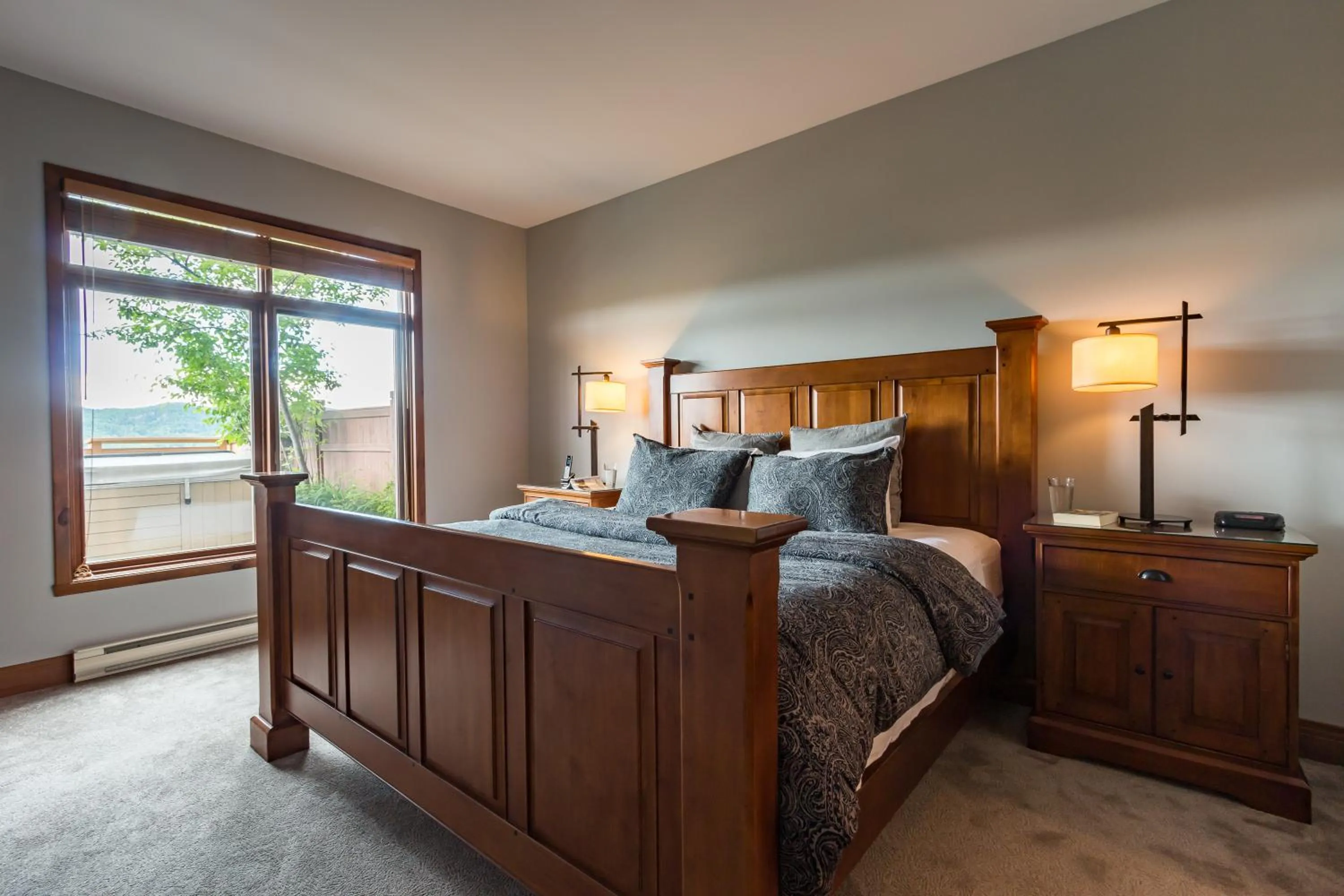 Bed in L'Altitude by Rendez-Vous Mont-Tremblant