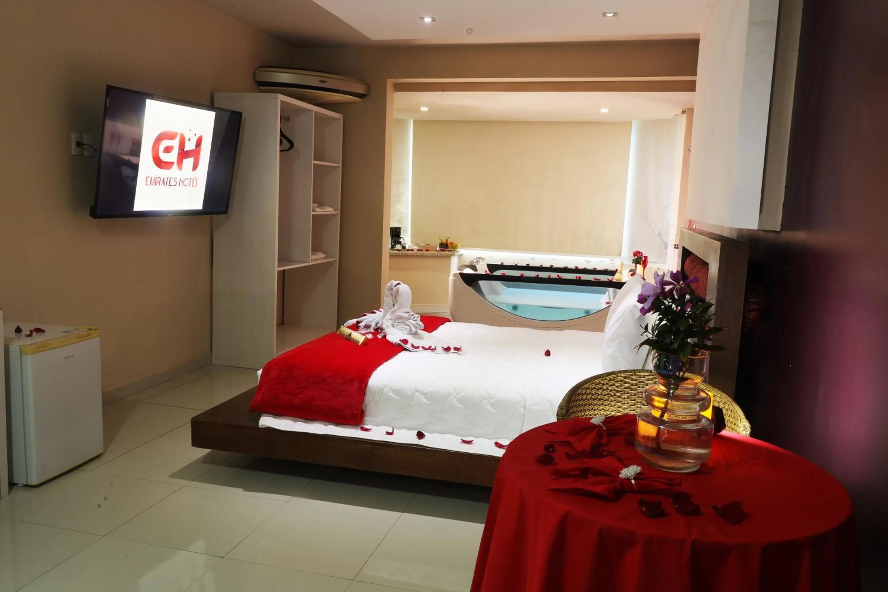 Bed in Emirates Hotel & Suites