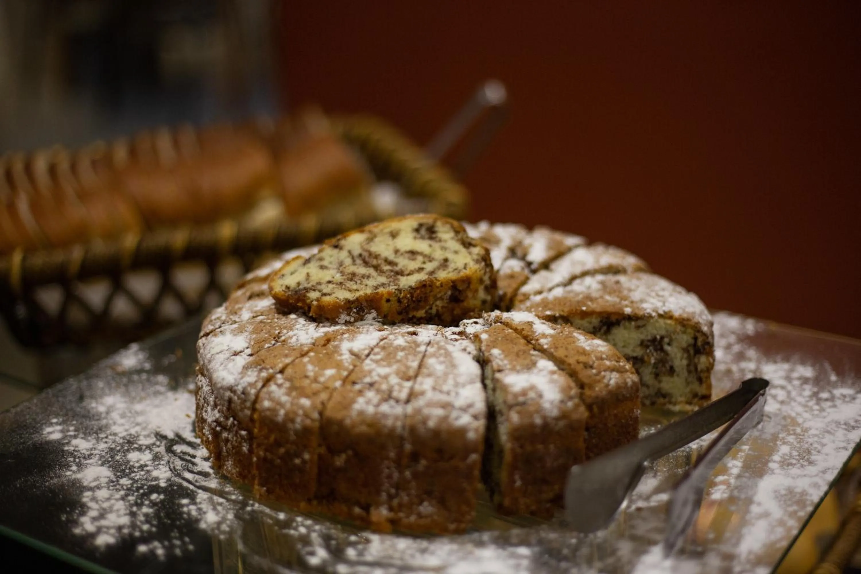 Emirates Hotel & Suites