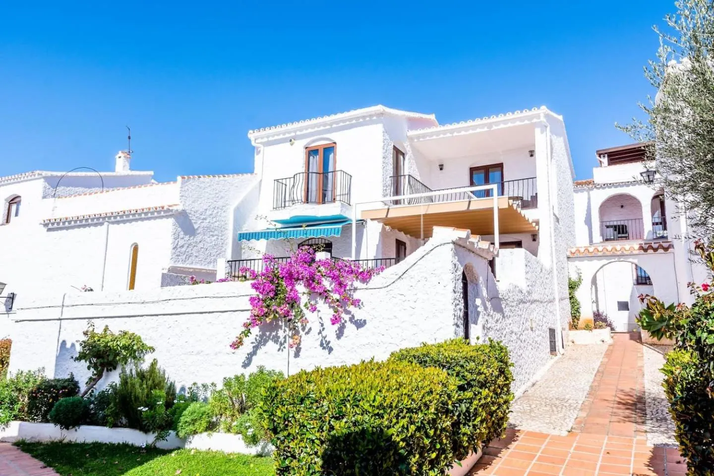 Other in Villa Las violetas with 2 communal pools