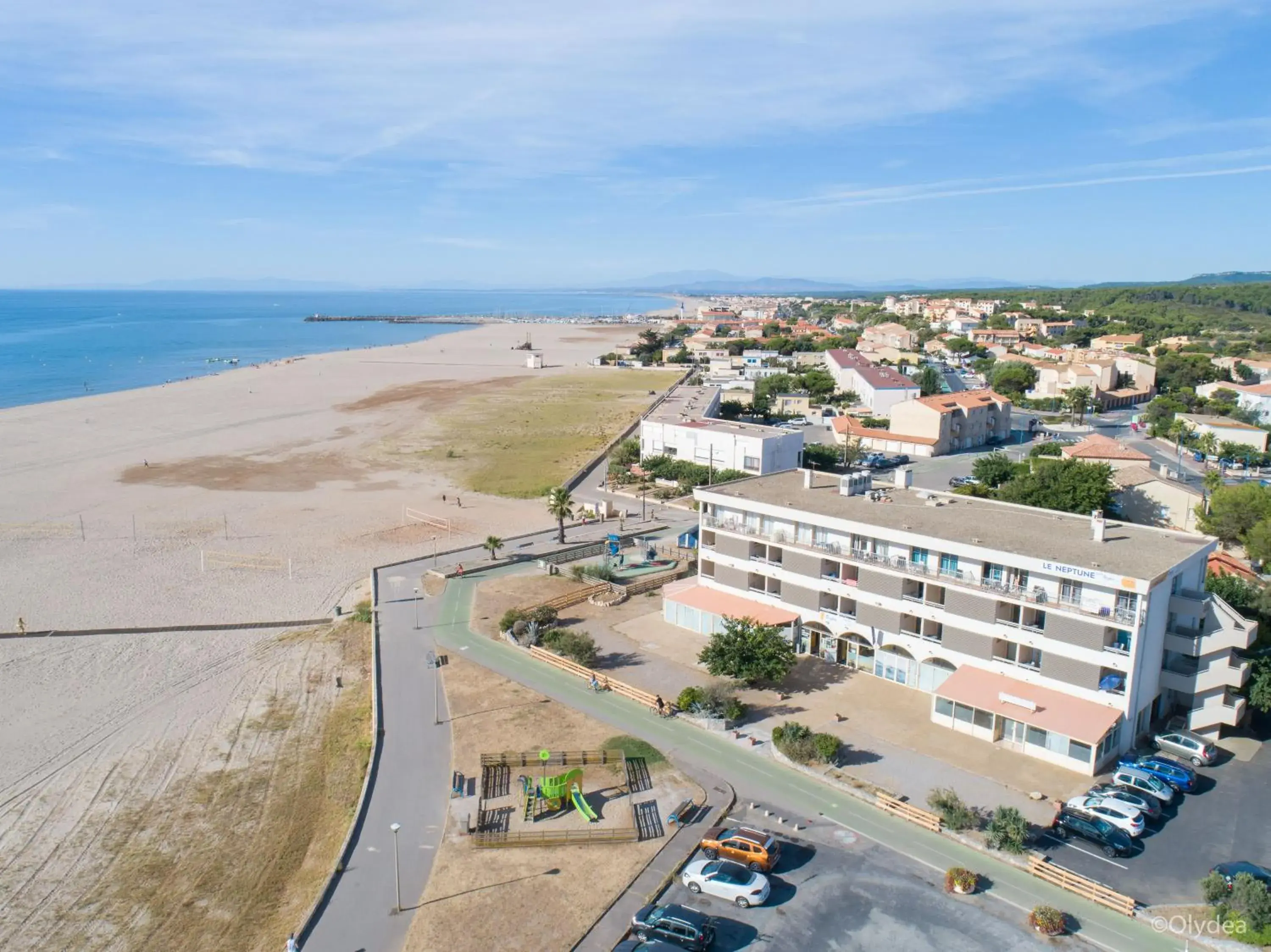 Property building in Olydea le Neptune Saint Pierre la mer Property building in Olydea le Neptune Saint Pierre la mer