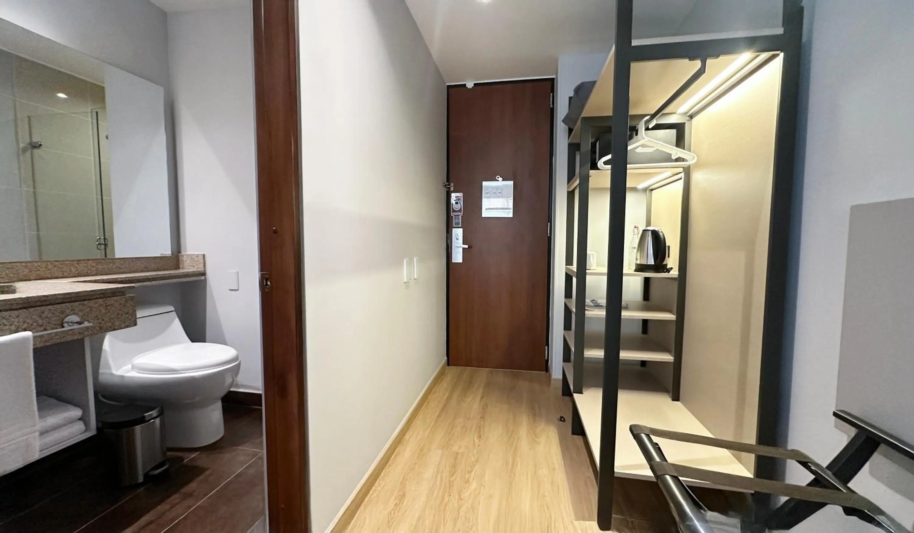 Toilet in Hotel Habitel Select