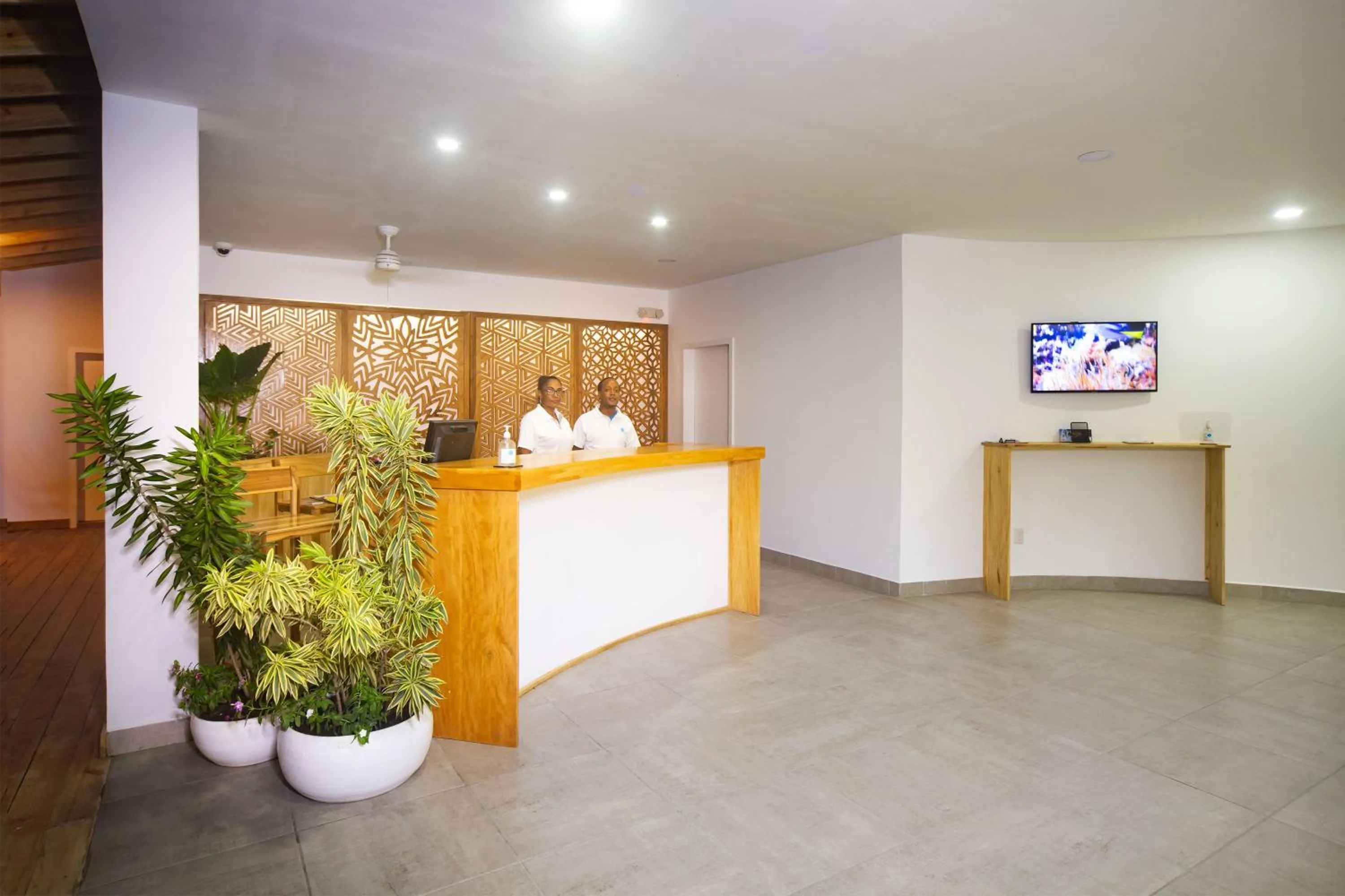 Lobby or reception in Naboo Resort & Dive Center - Adults Only