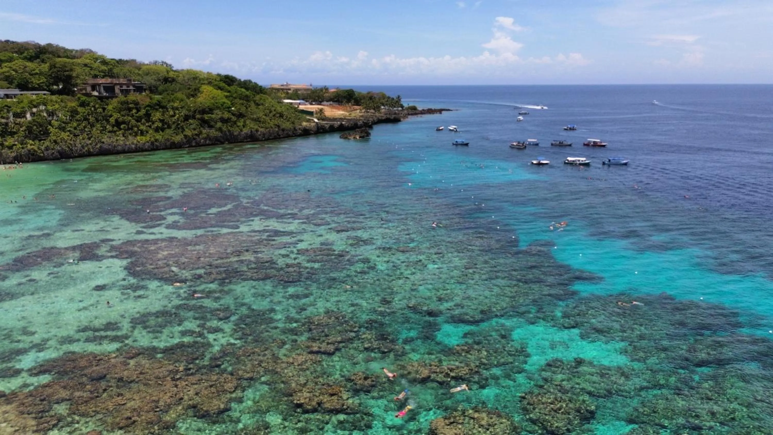 Natural landscape in Naboo Resort & Dive Center - Adults Only