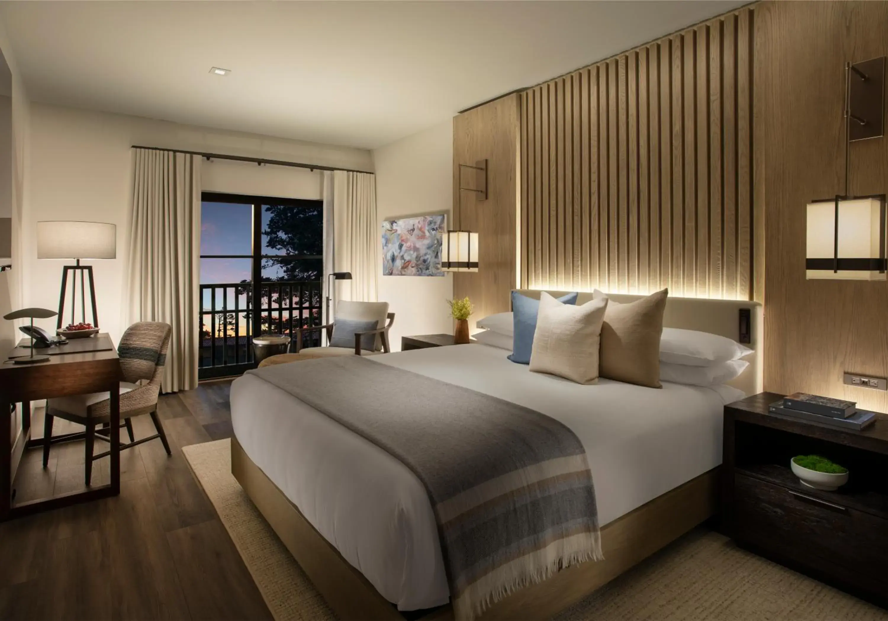 Deluxe King Room in Carmel Lodge Deluxe King Room in Carmel Lodge