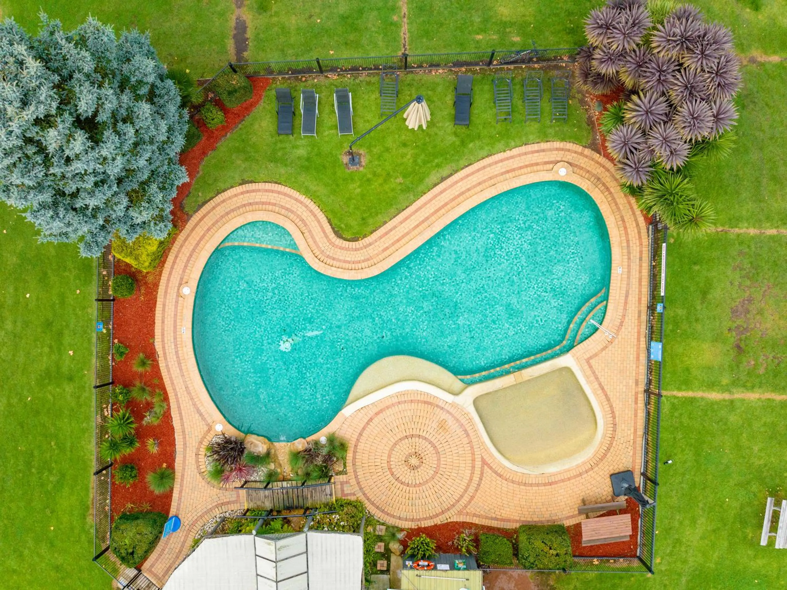 Bird's eye view in NRMA Bairnsdale Riverside Holiday Park