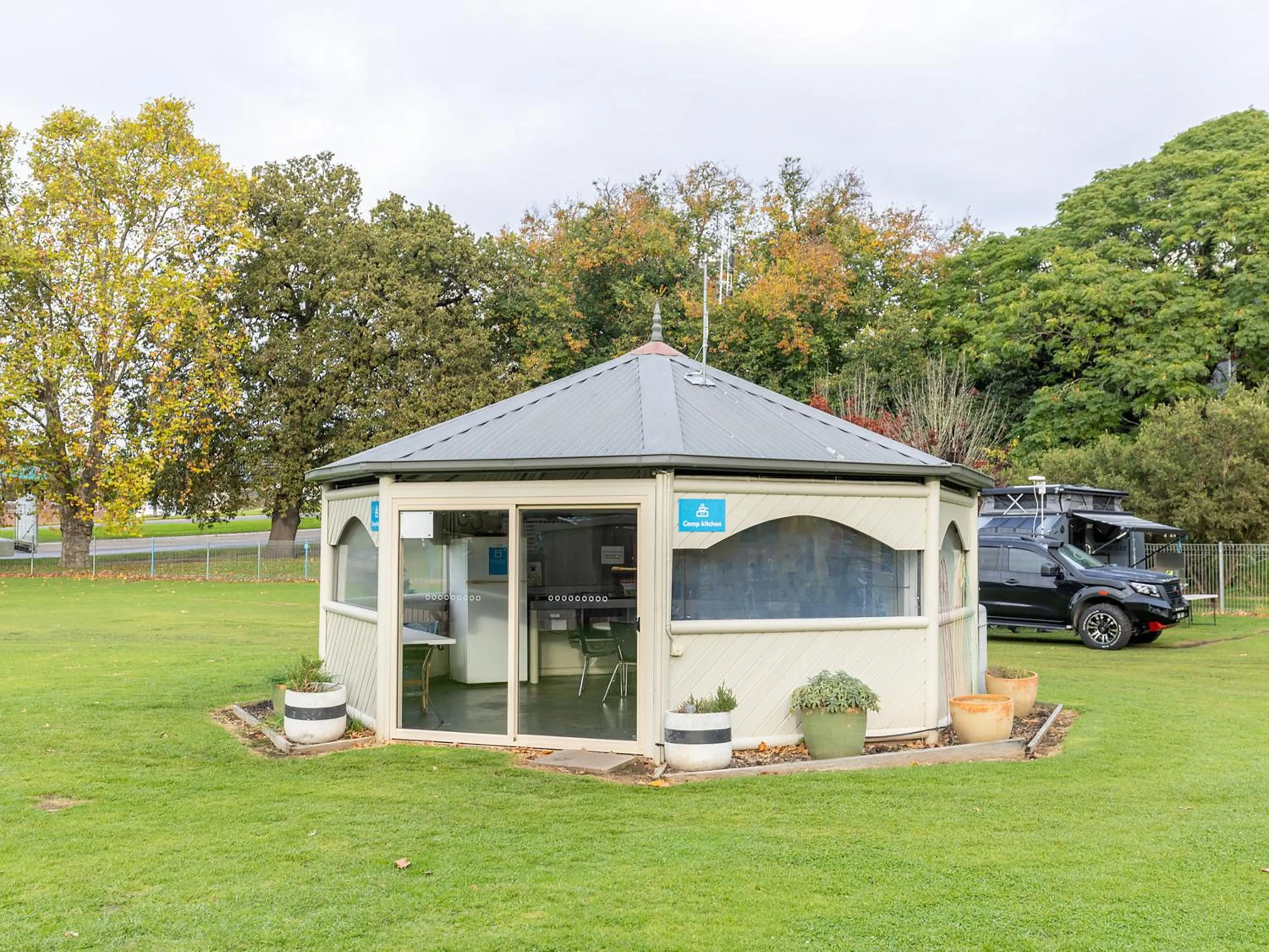 Property building in NRMA Bairnsdale Riverside Holiday Park