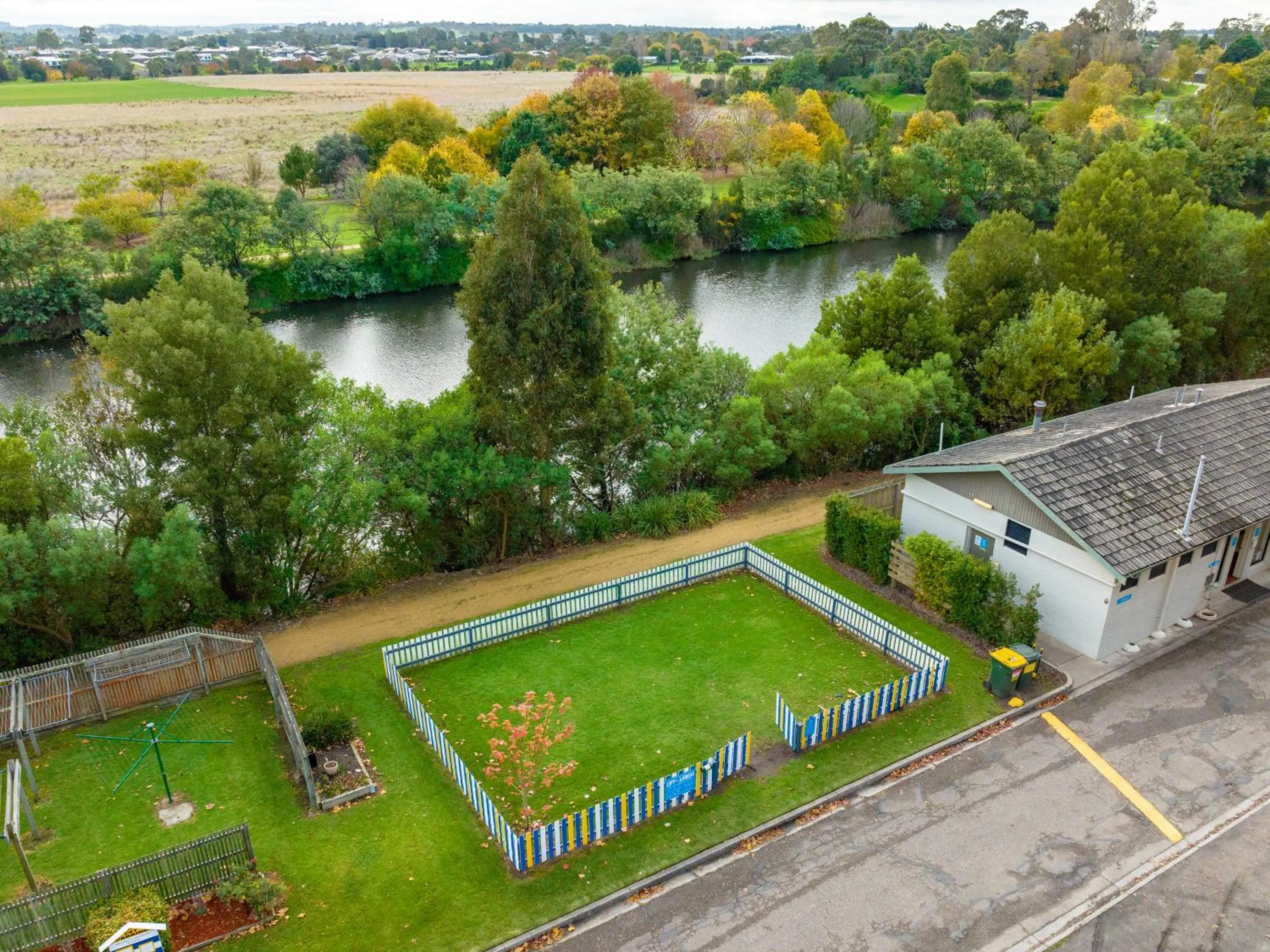 Bird's eye view in NRMA Bairnsdale Riverside Holiday Park