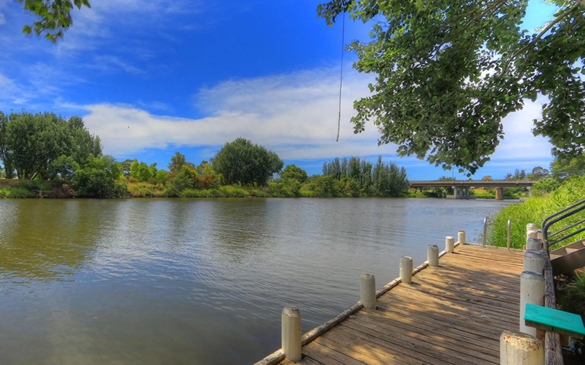 Fishing in NRMA Bairnsdale Riverside Holiday Park