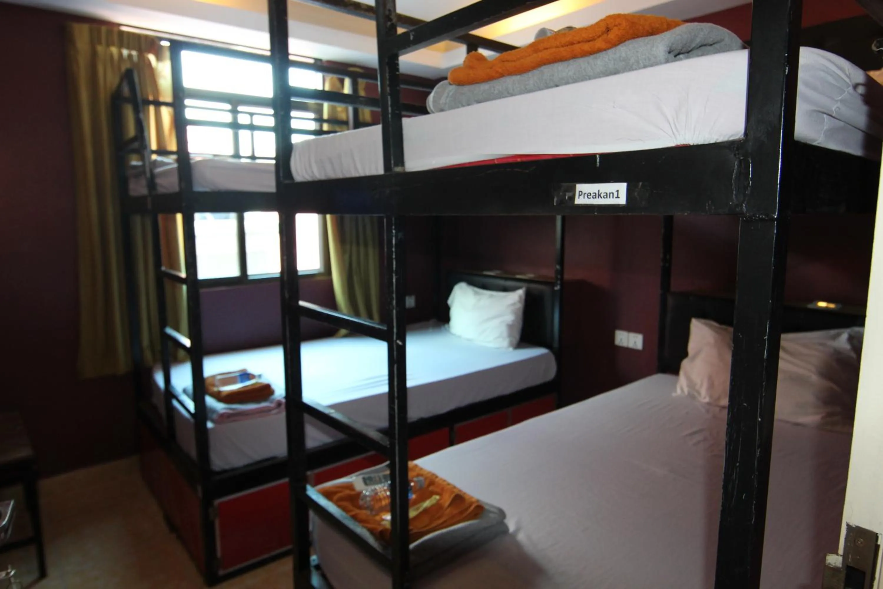 bunk bed, Bed in Naga Angkor Hostel