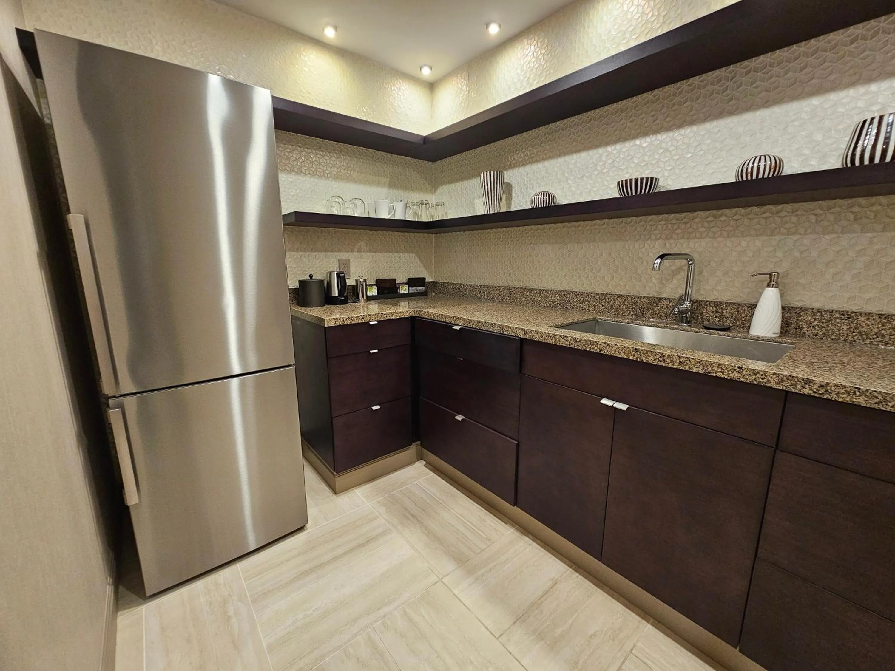 kitchen in LeoPalace Resort Guam