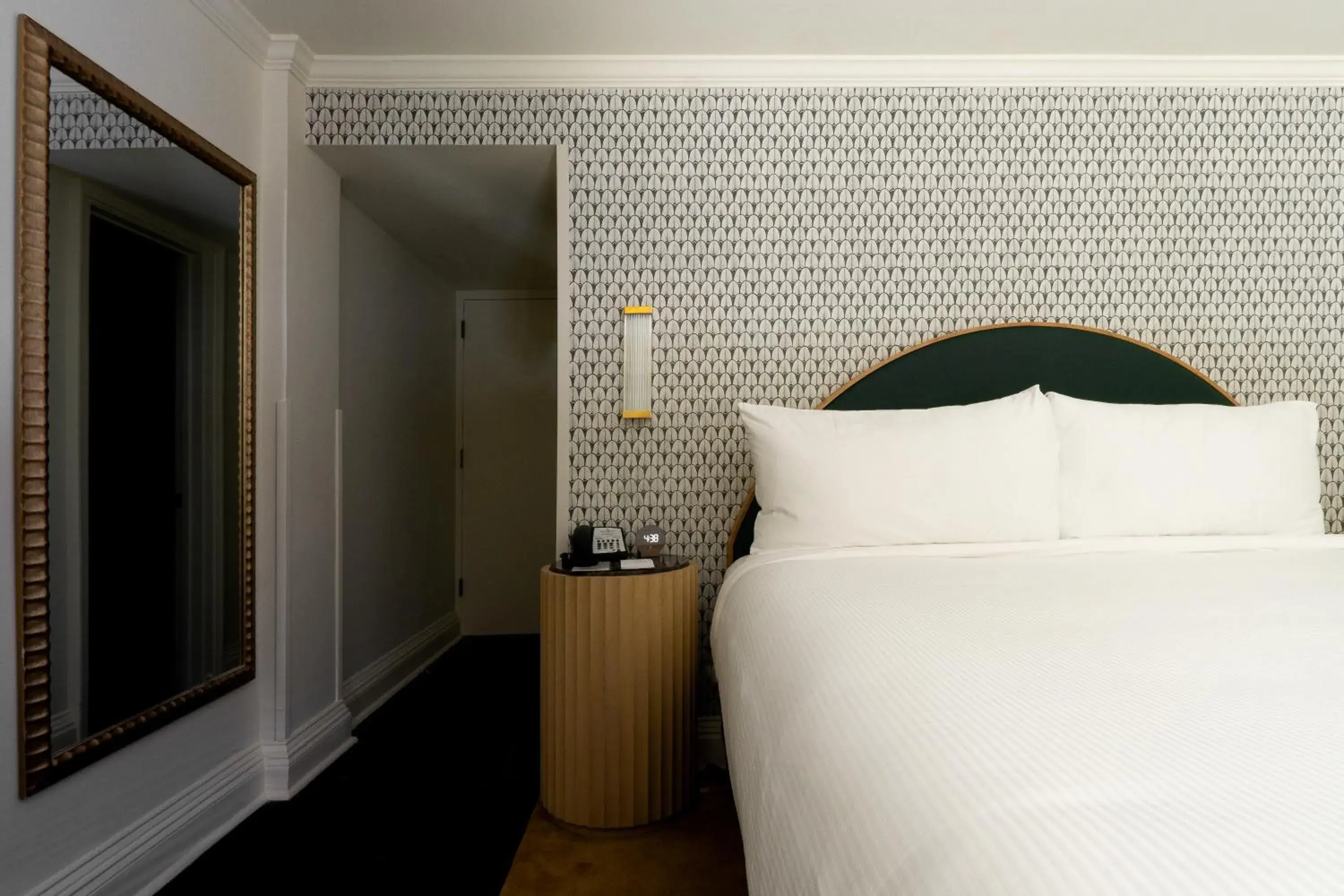 Bedroom, Bed in Bourbon Orleans Hotel Bedroom, Bed in Bourbon Orleans Hotel