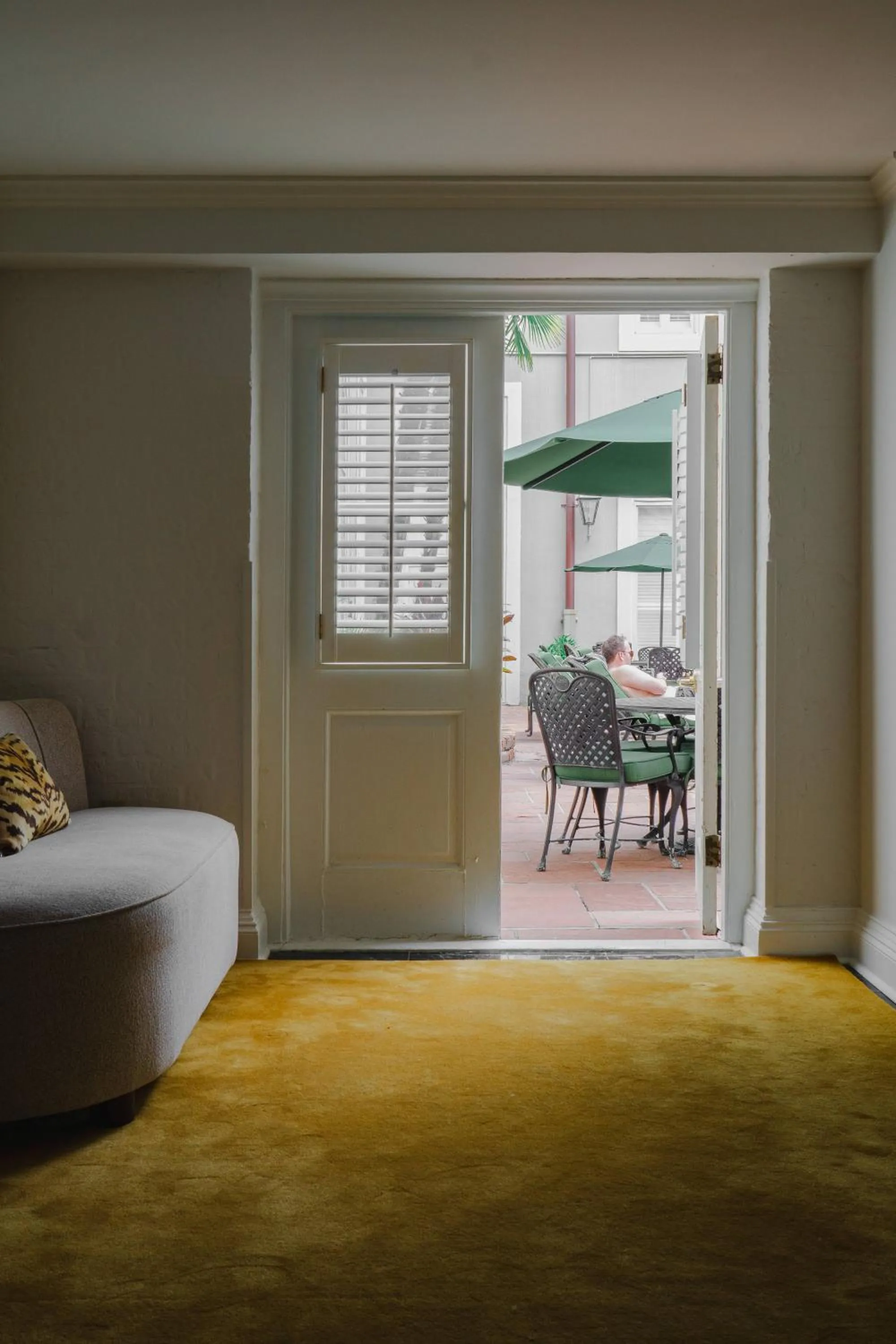 Living room in Bourbon Orleans Hotel