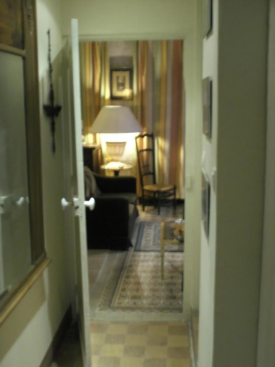 Living room, Bed in Maison de la Loire