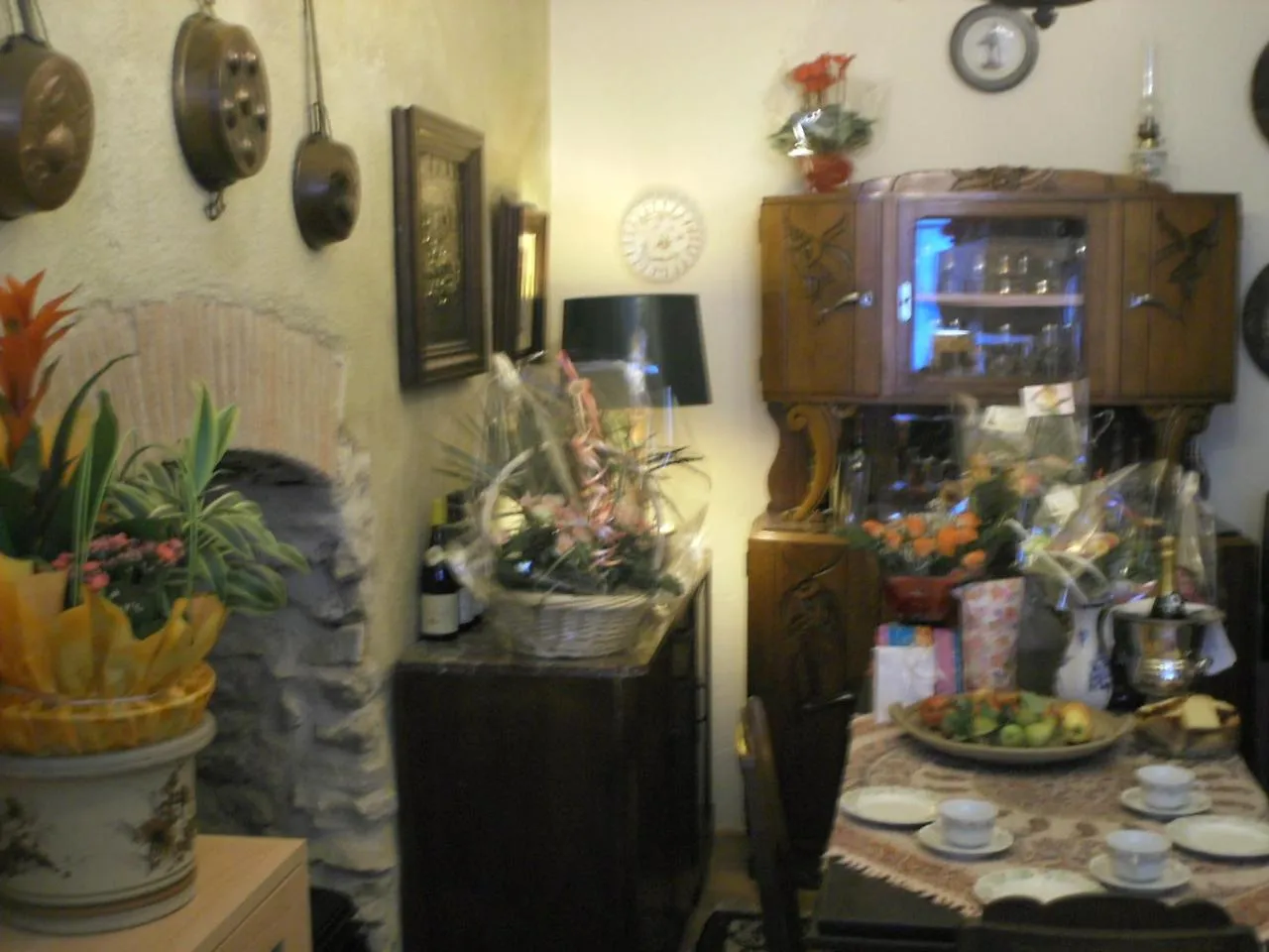 Communal kitchen in Maison de la Loire