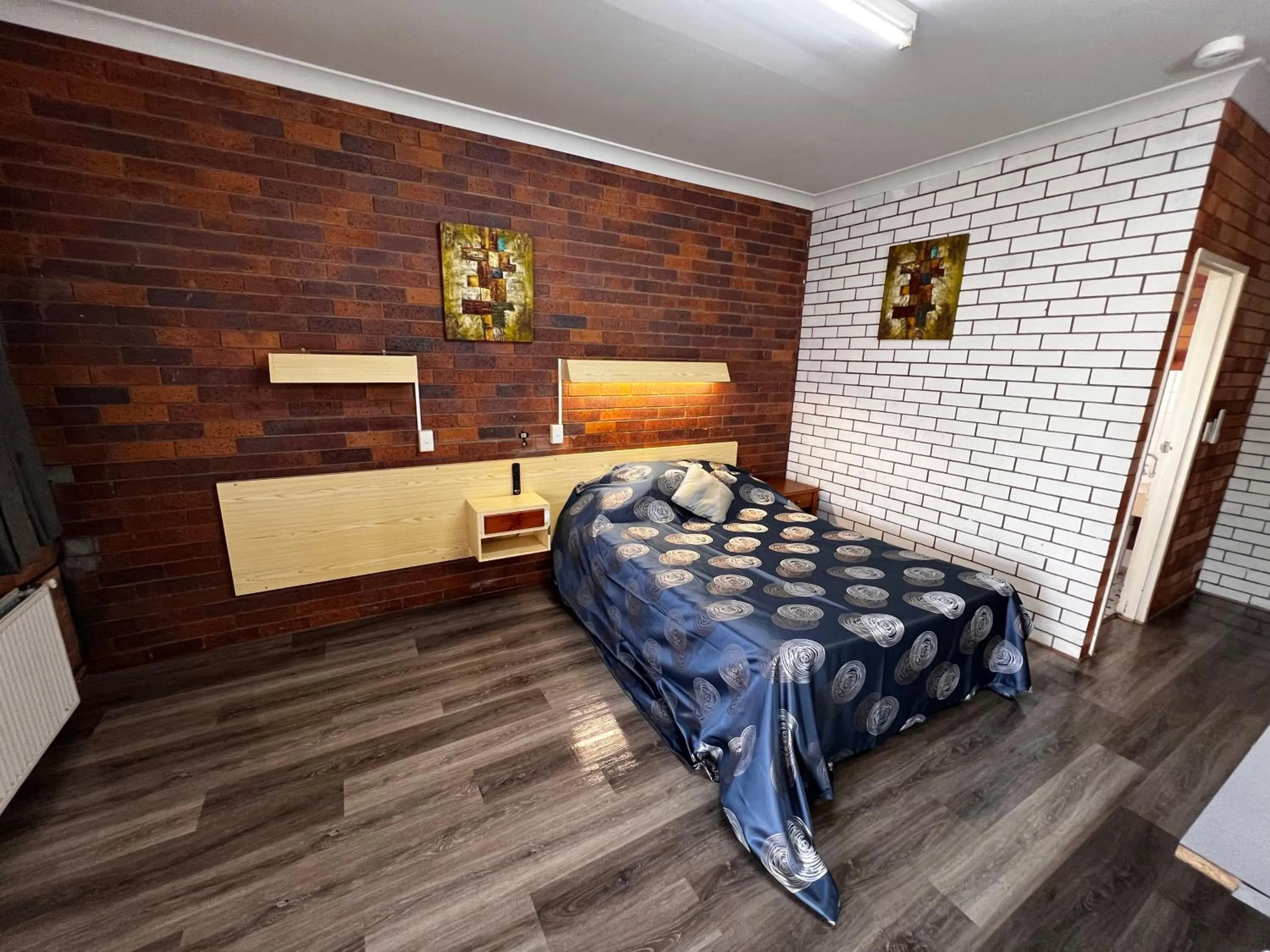 Bed in Glen Innes Lodge Motel