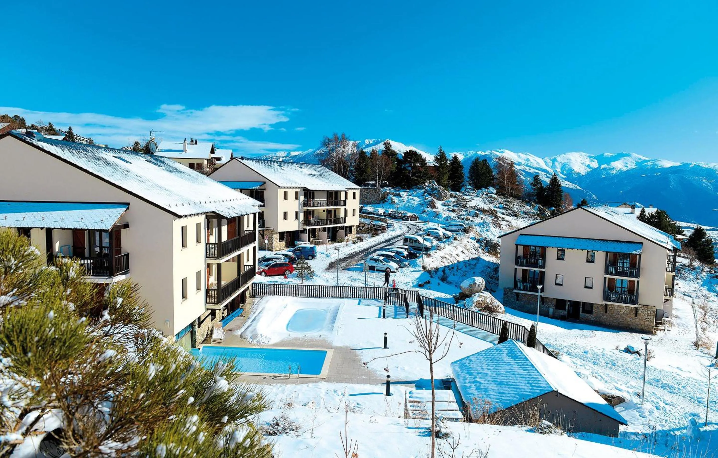Swimming pool in Résidence Odalys Mille Soleils