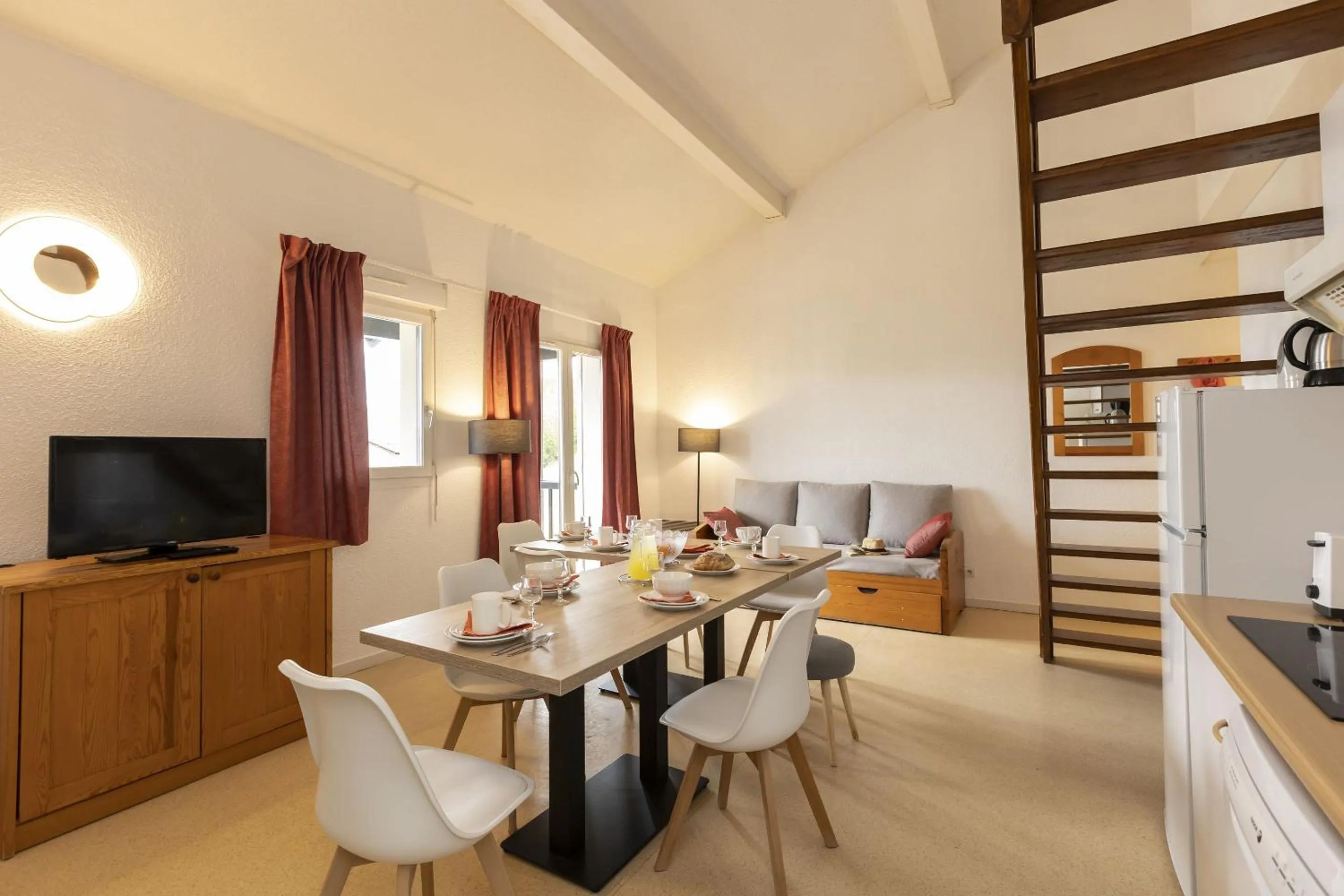 Dining area in Résidence Odalys Mille Soleils