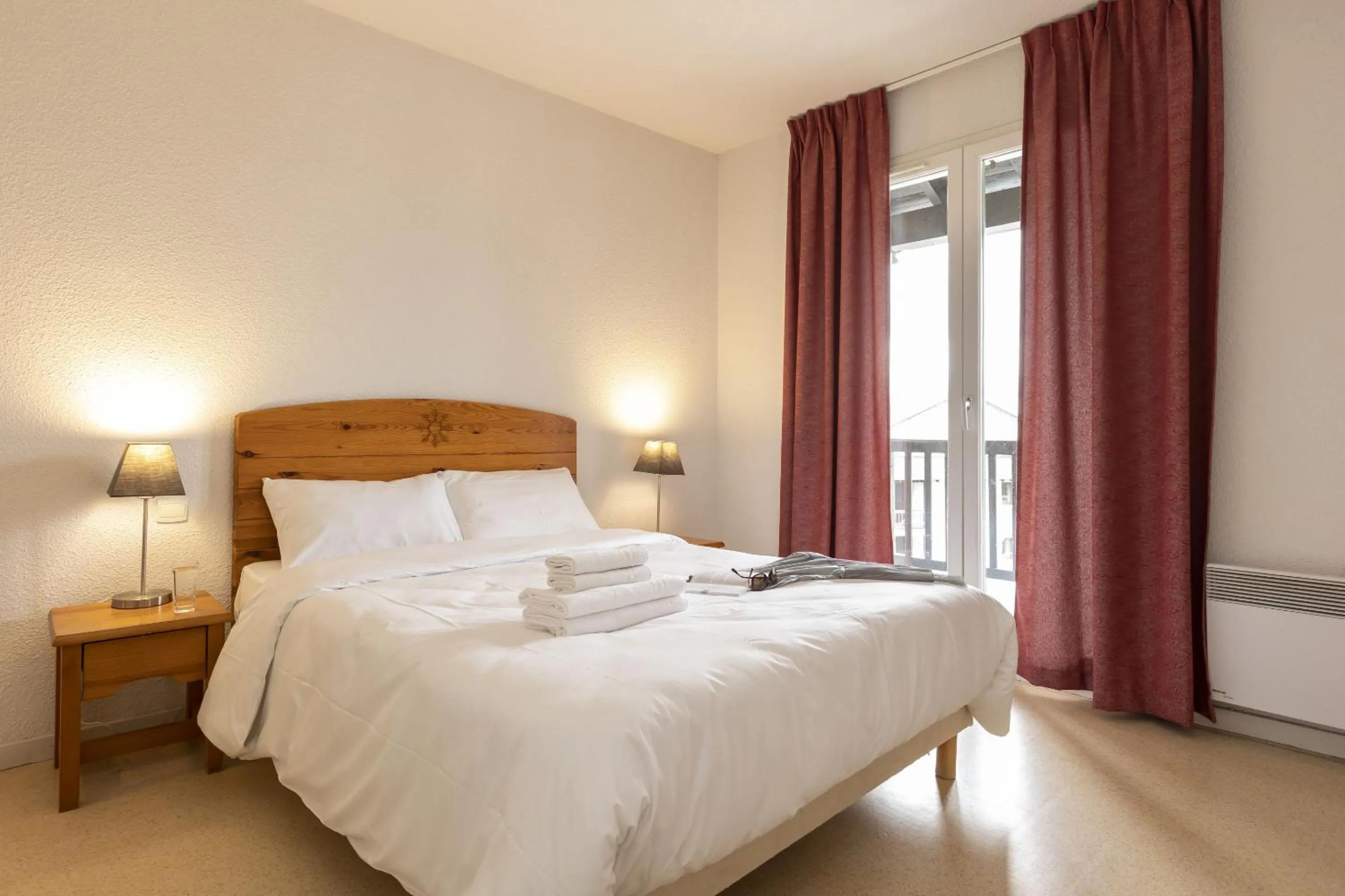 Bedroom, Bed in Résidence Odalys Mille Soleils