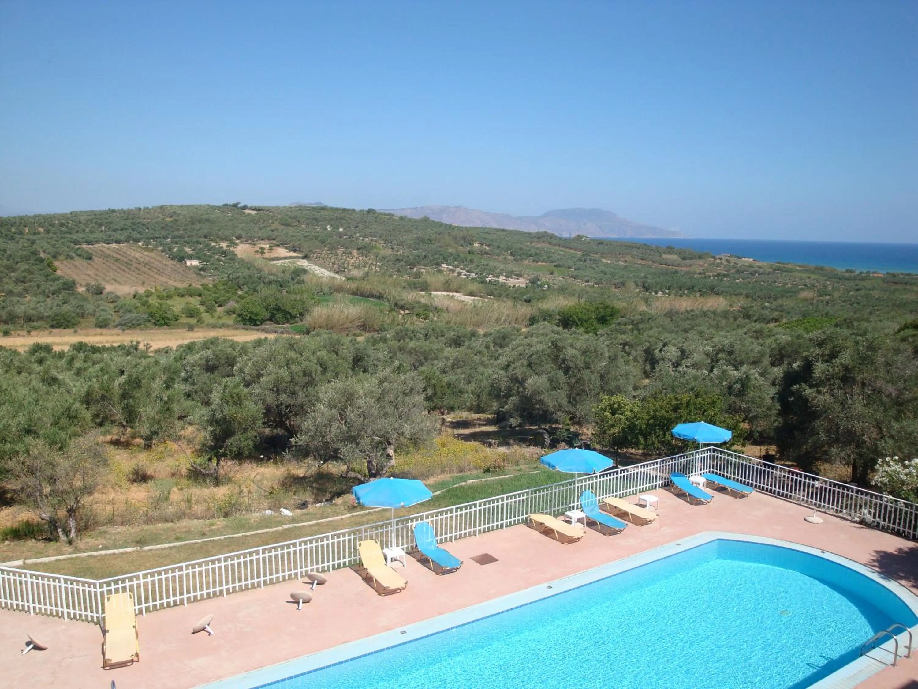 Swimming pool in Calamon Apartments