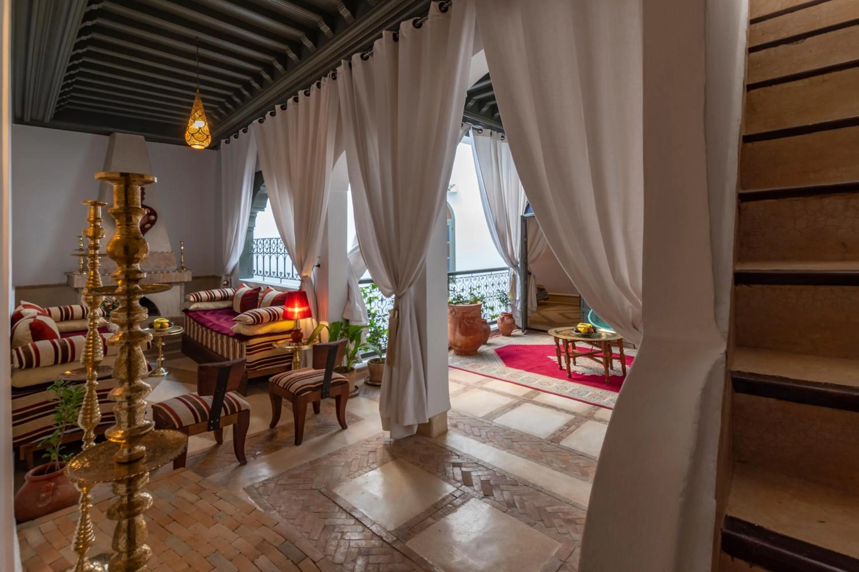 Living room in Riad dar El Arsa Rooftop & jacuzzi
