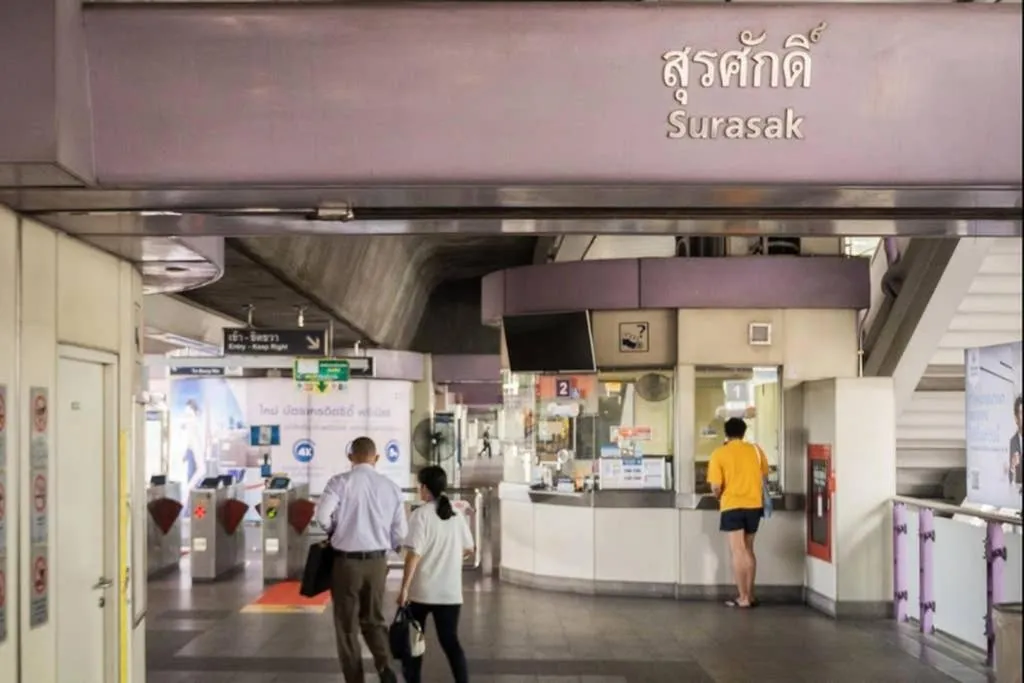 P4 Silom Large 2beds full kitchen WIFI 4-6pax