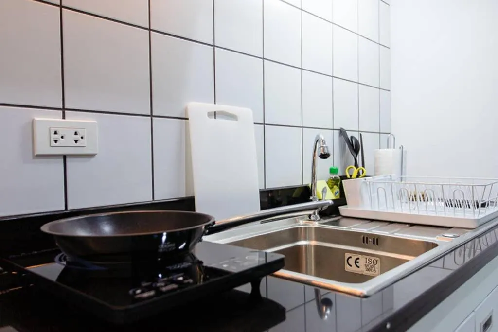 P4 Silom Large 2beds full kitchen WIFI 4-6pax