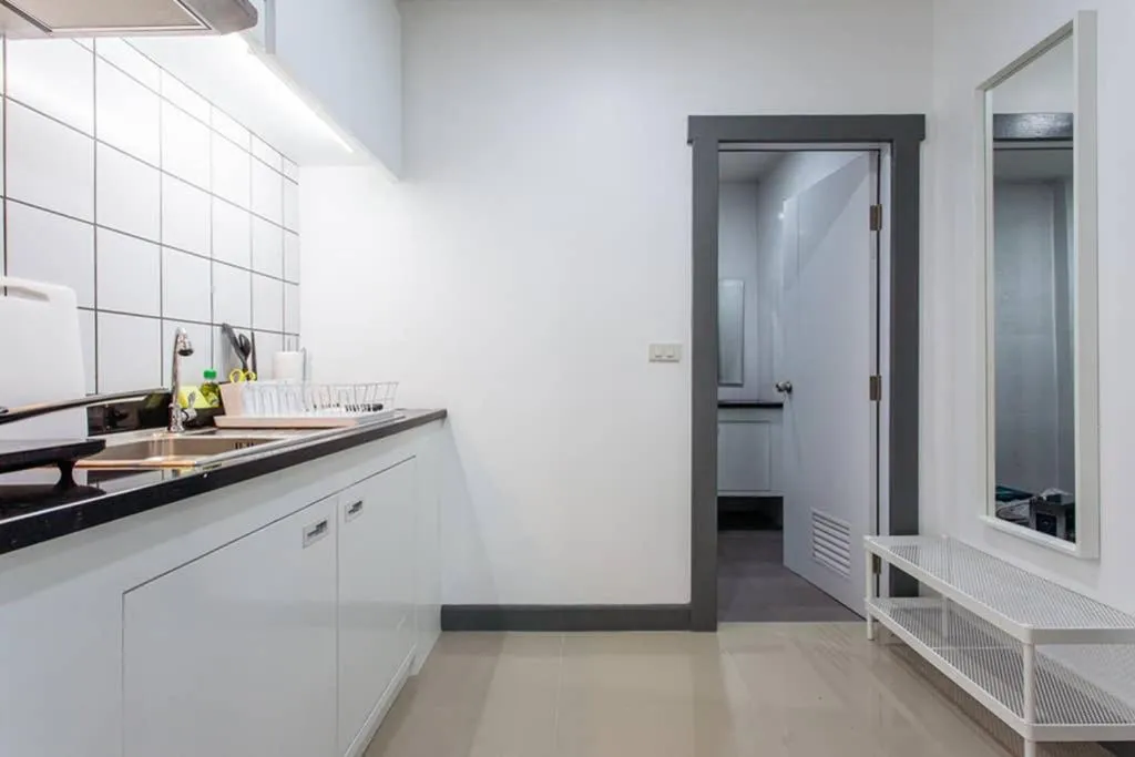 P4 Silom Large 2beds full kitchen WIFI 4-6pax