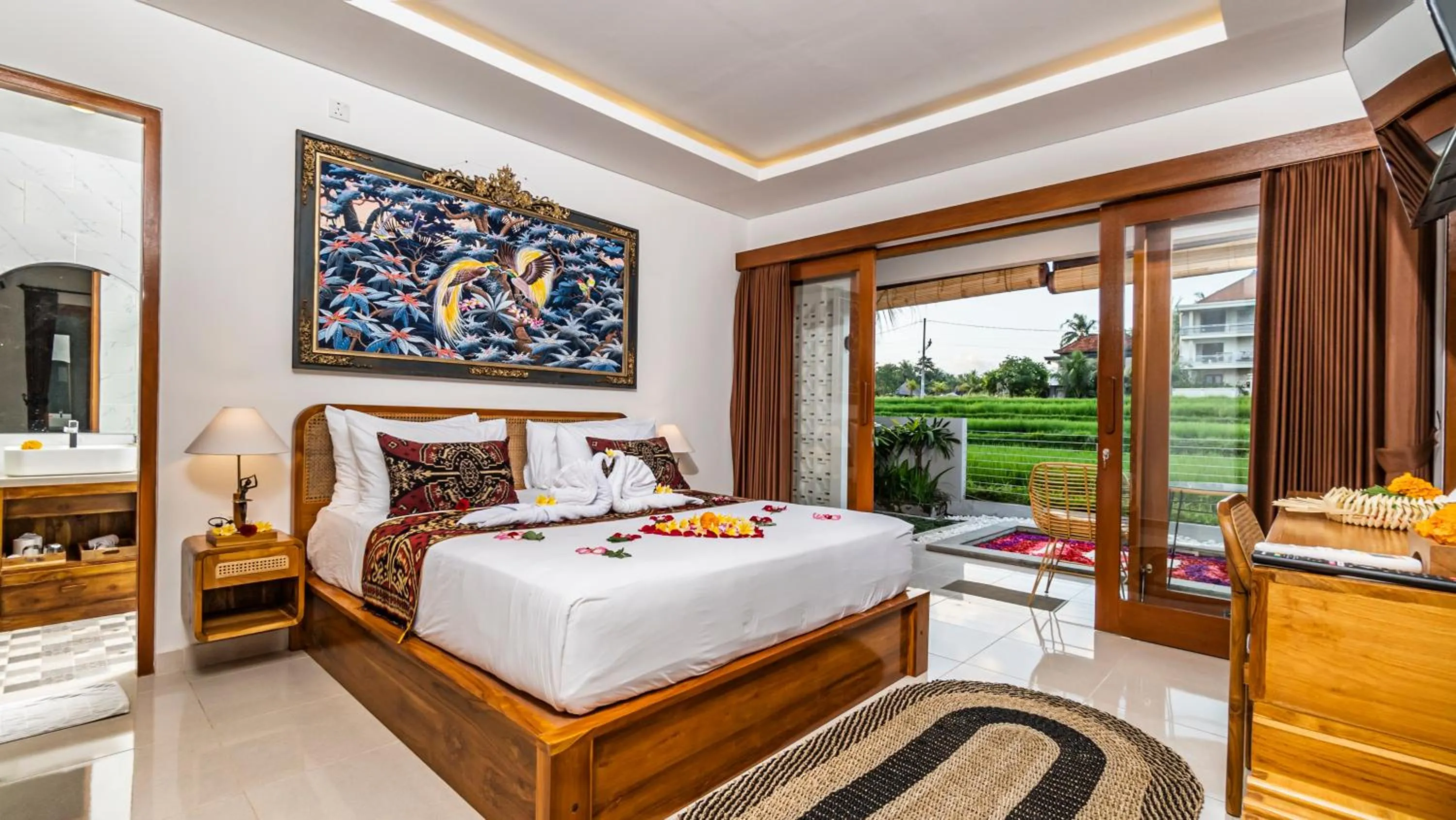 Bed in Putih DCarik Ubud