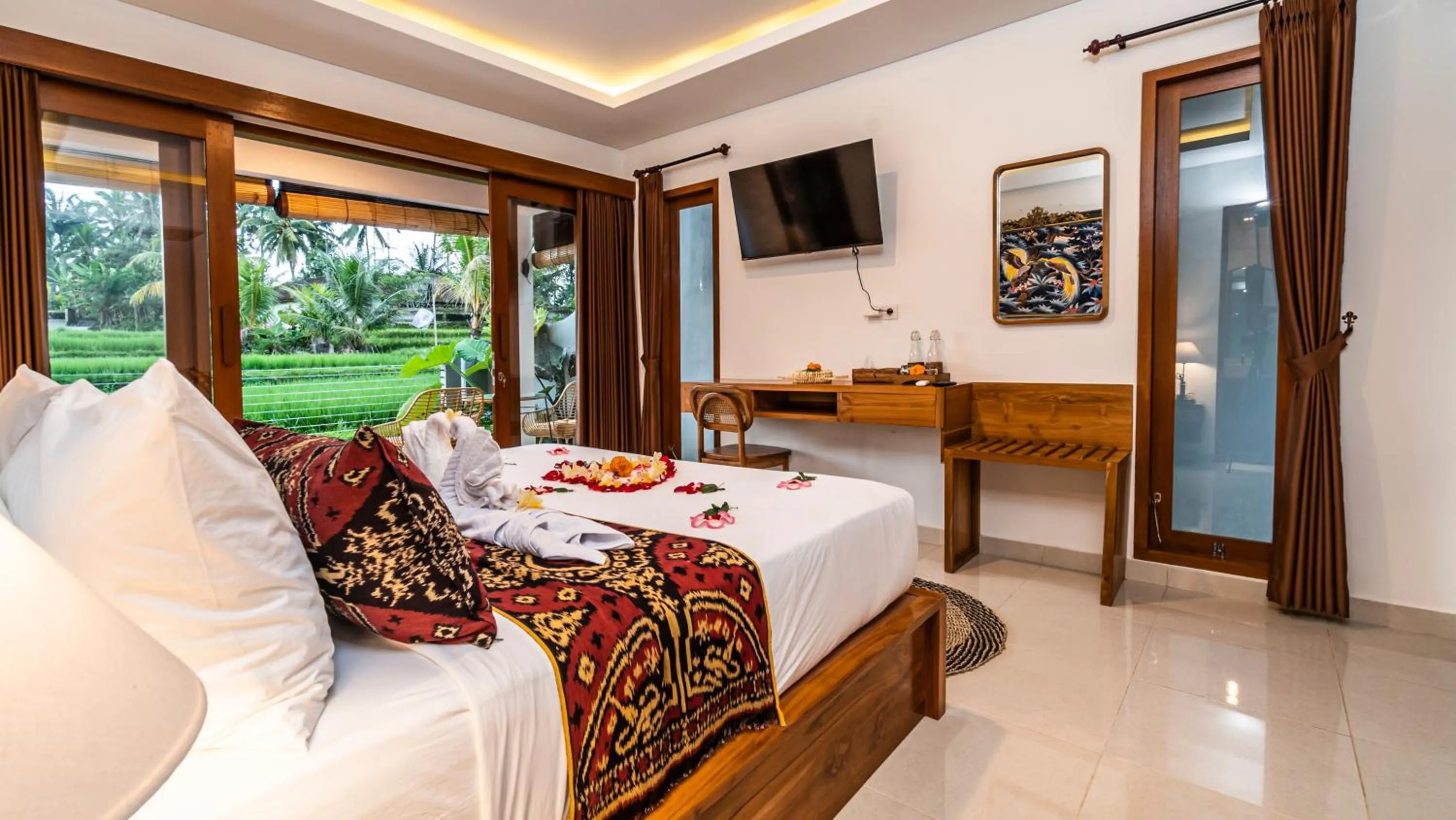 Communal lounge/ TV room, Bed in Putih DCarik Ubud