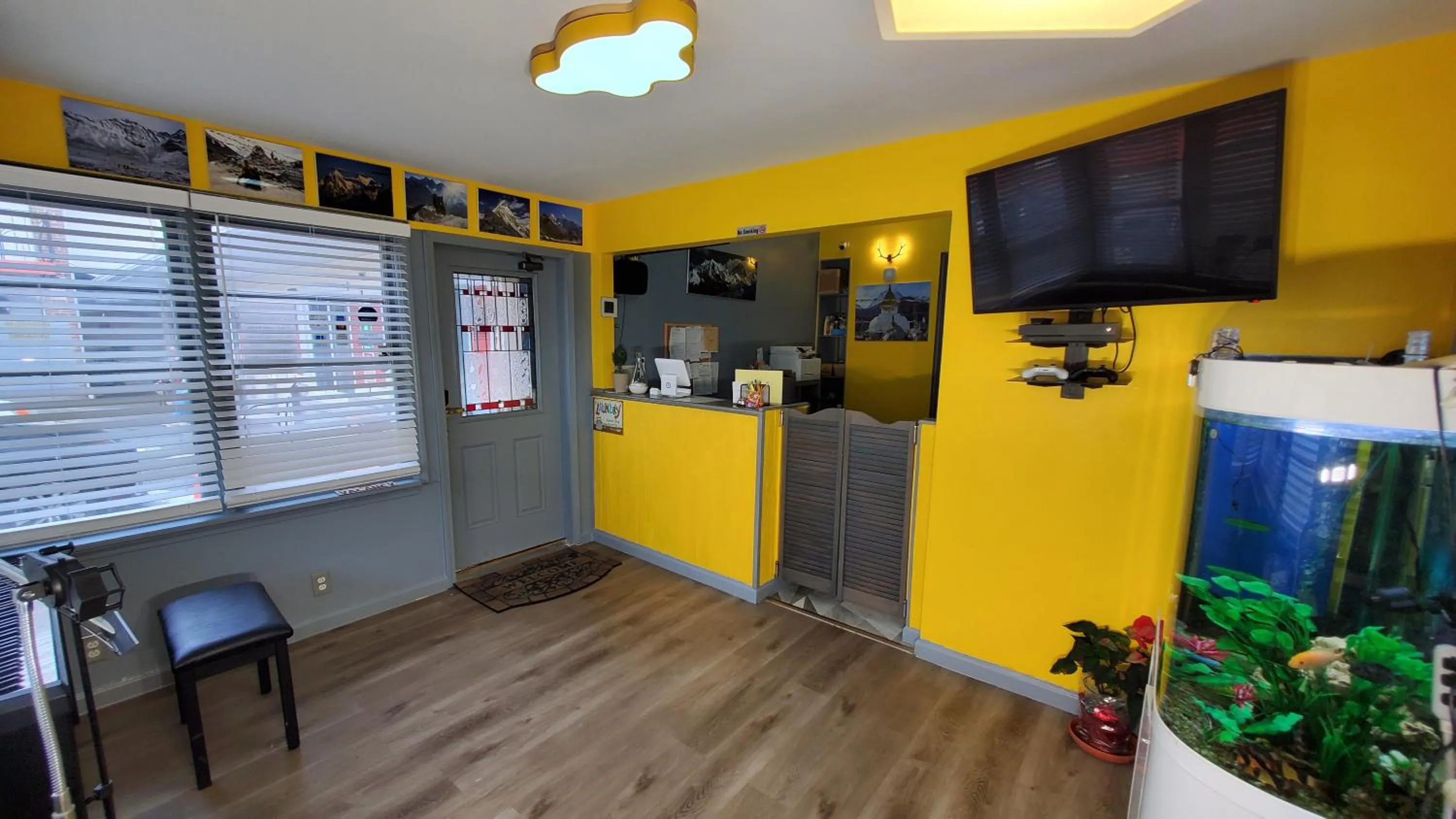 Lobby or reception in American Inn