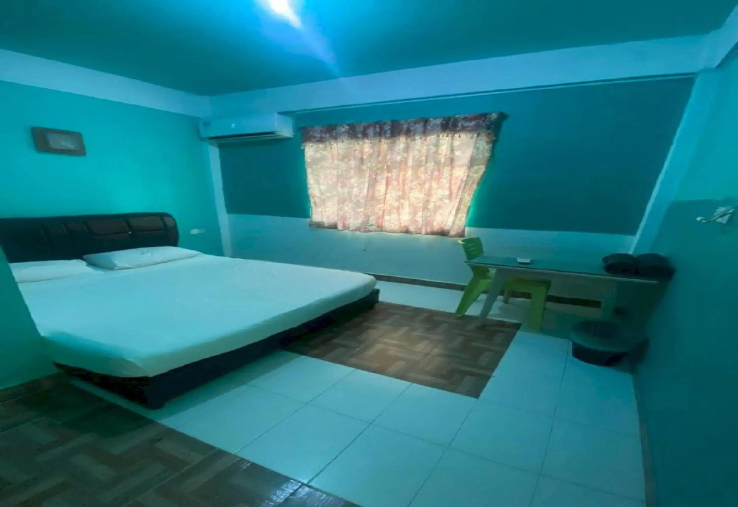 Photo of the whole room in Hotel O Villa Thai Photo of the whole room in Hotel O Villa Thai