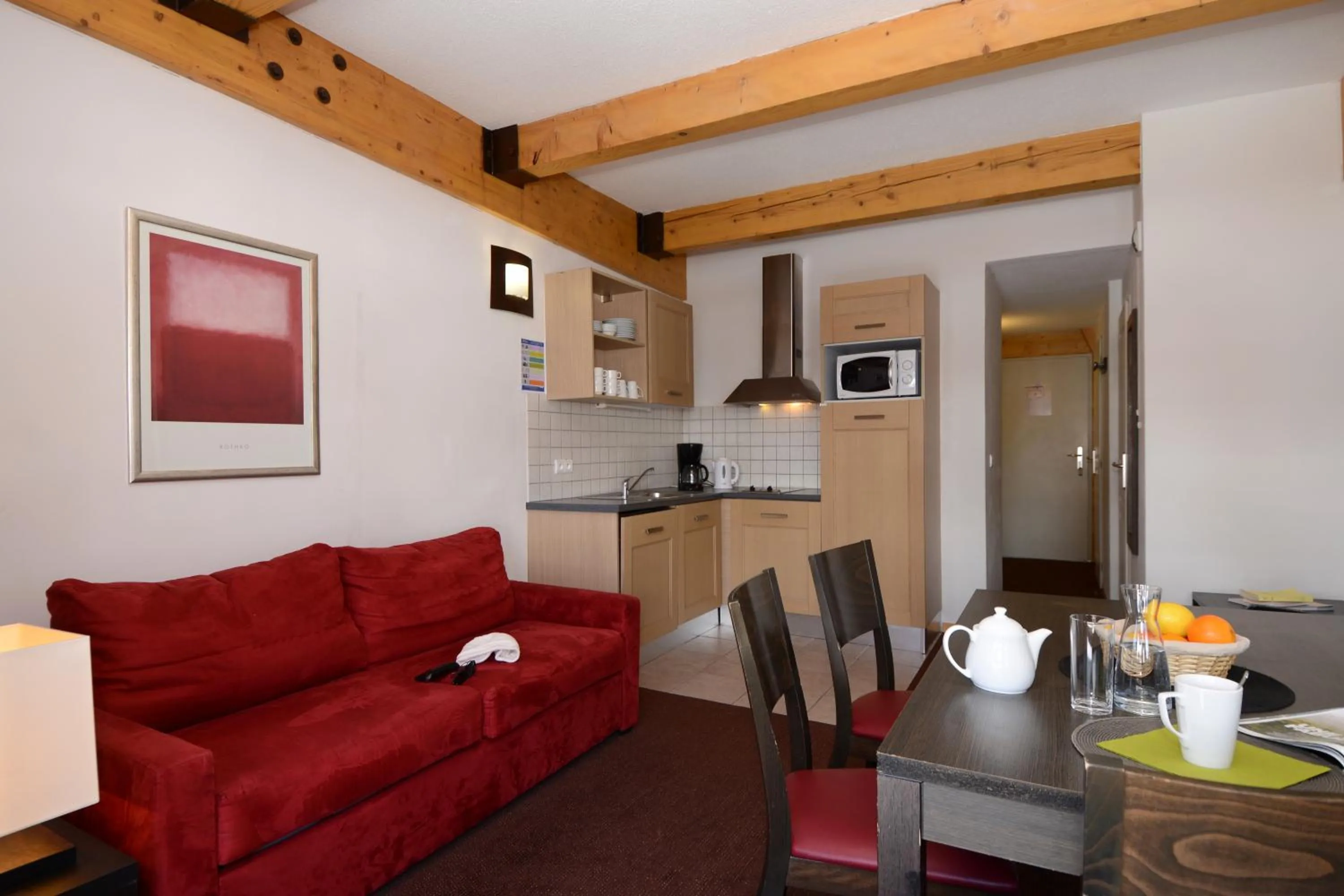 Kitchen or kitchenette in Résidence Odalys Le Pelvoux