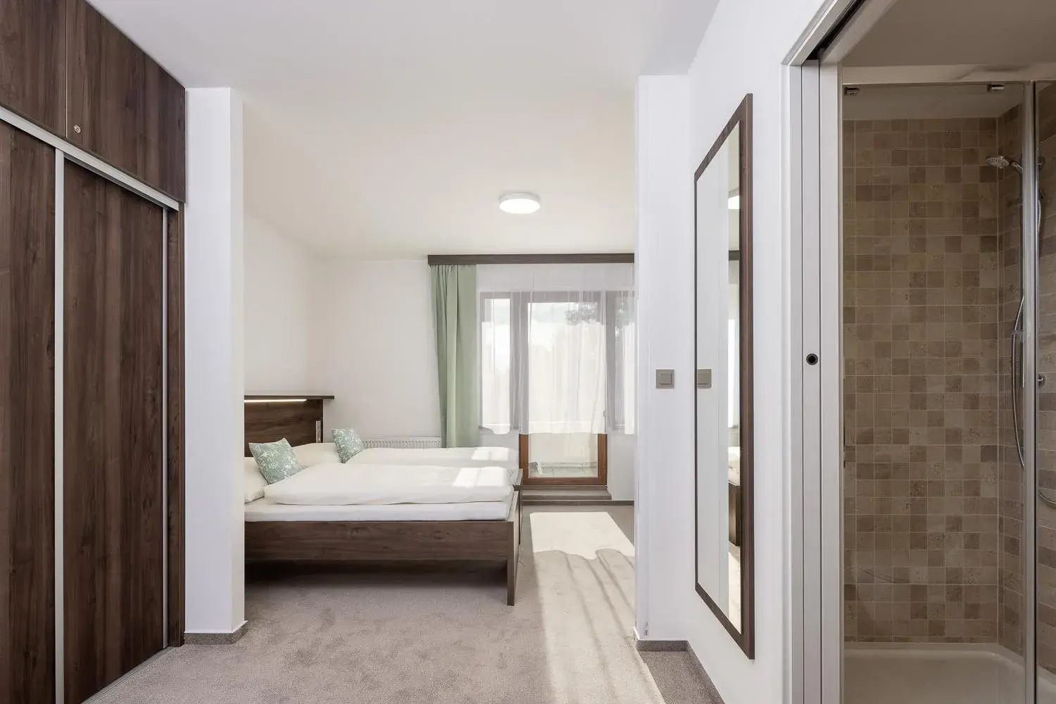 Standard Double or Twin Room in Hotel Grand Standard Double or Twin Room in Hotel Grand