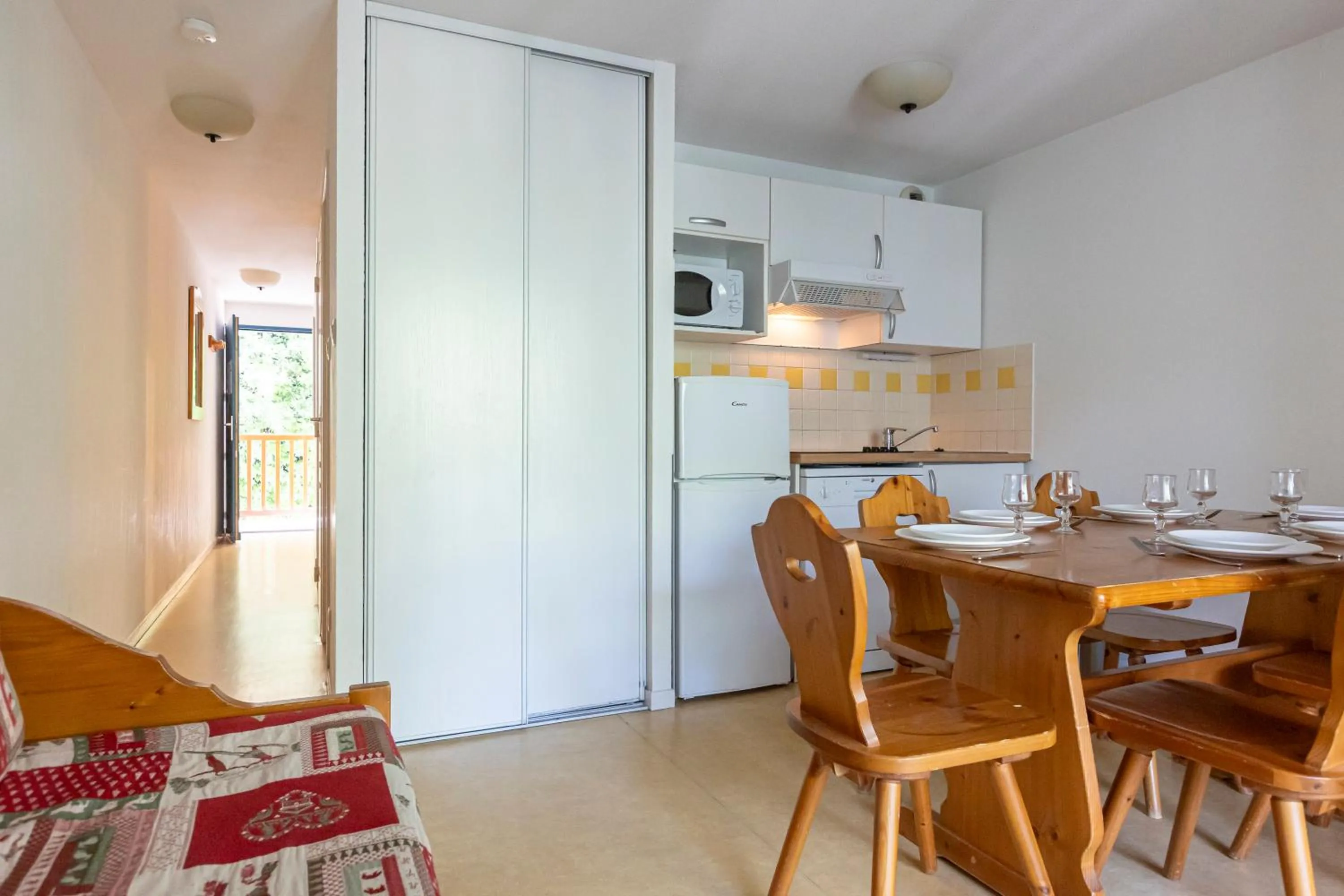 Dining area in Résidence Odalys Soleil d'Aure