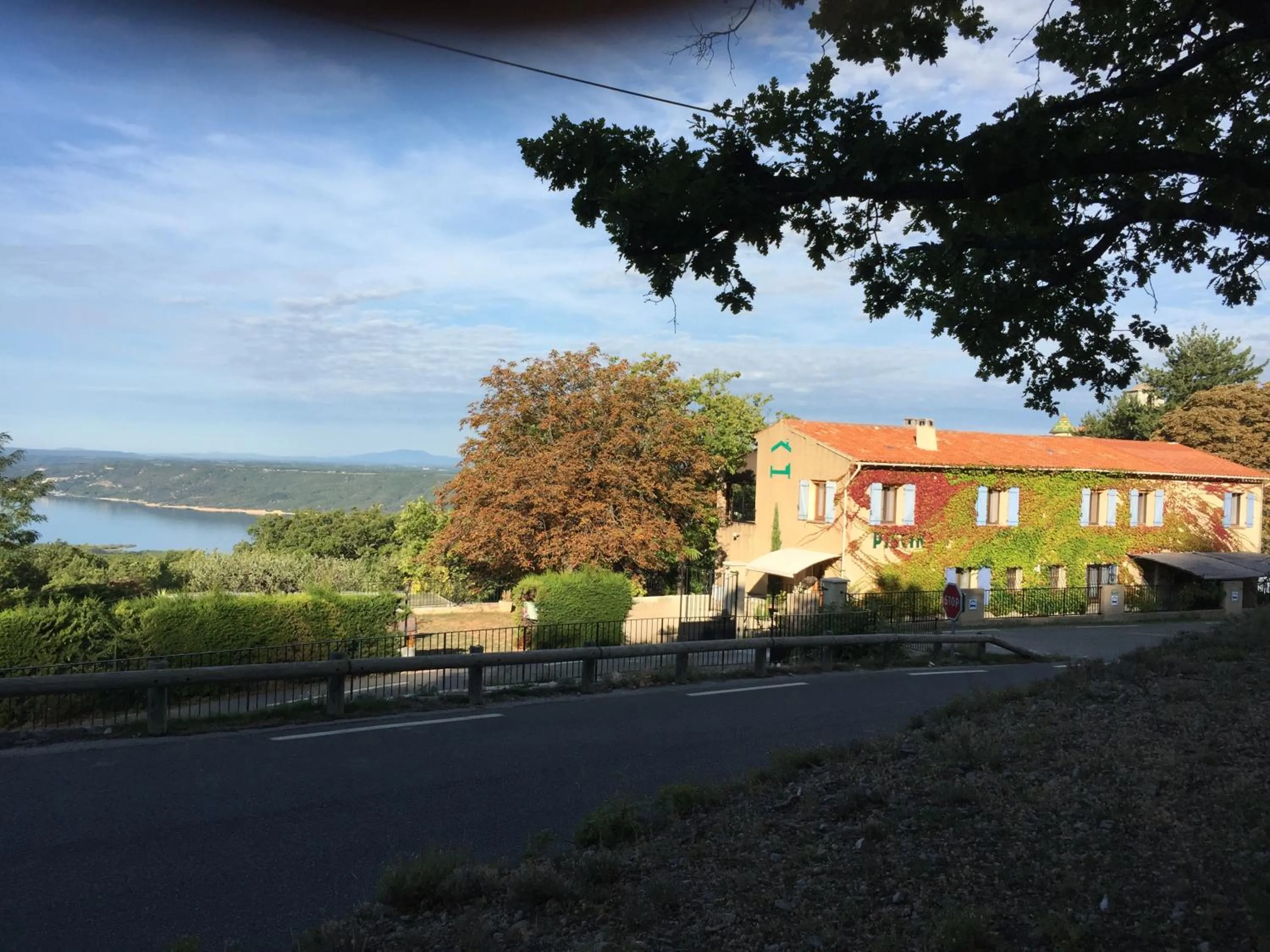 Property building in Le Bosquet