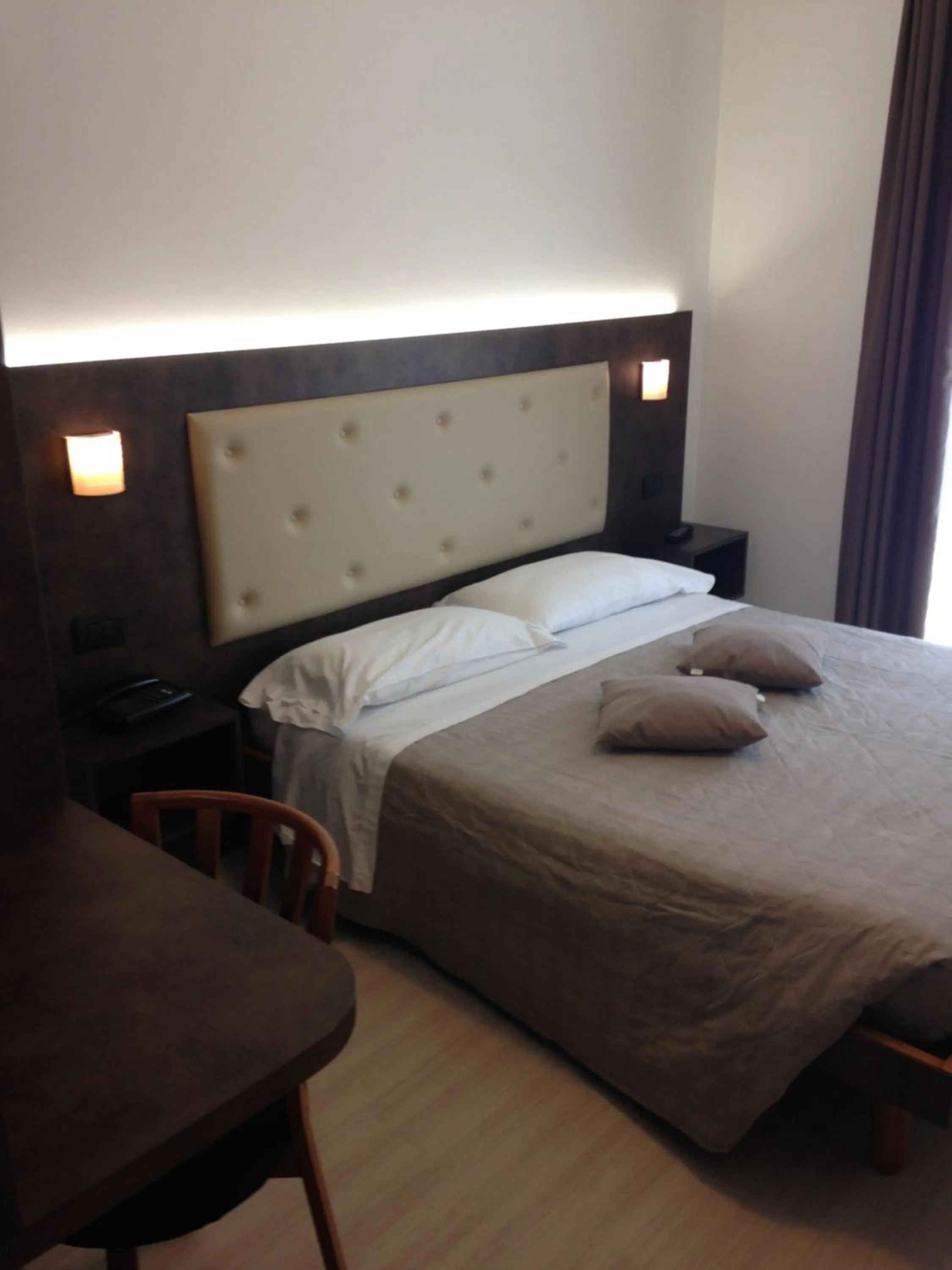 Bedroom, Bed in Albergo Ristorante Da Neni