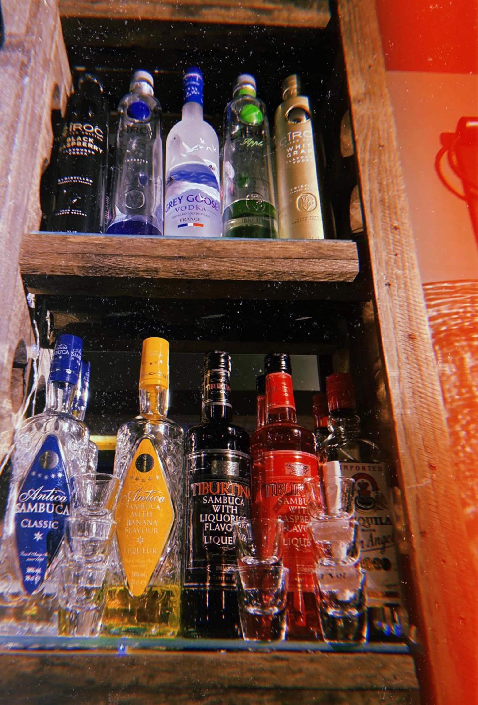 The Queens At Horton