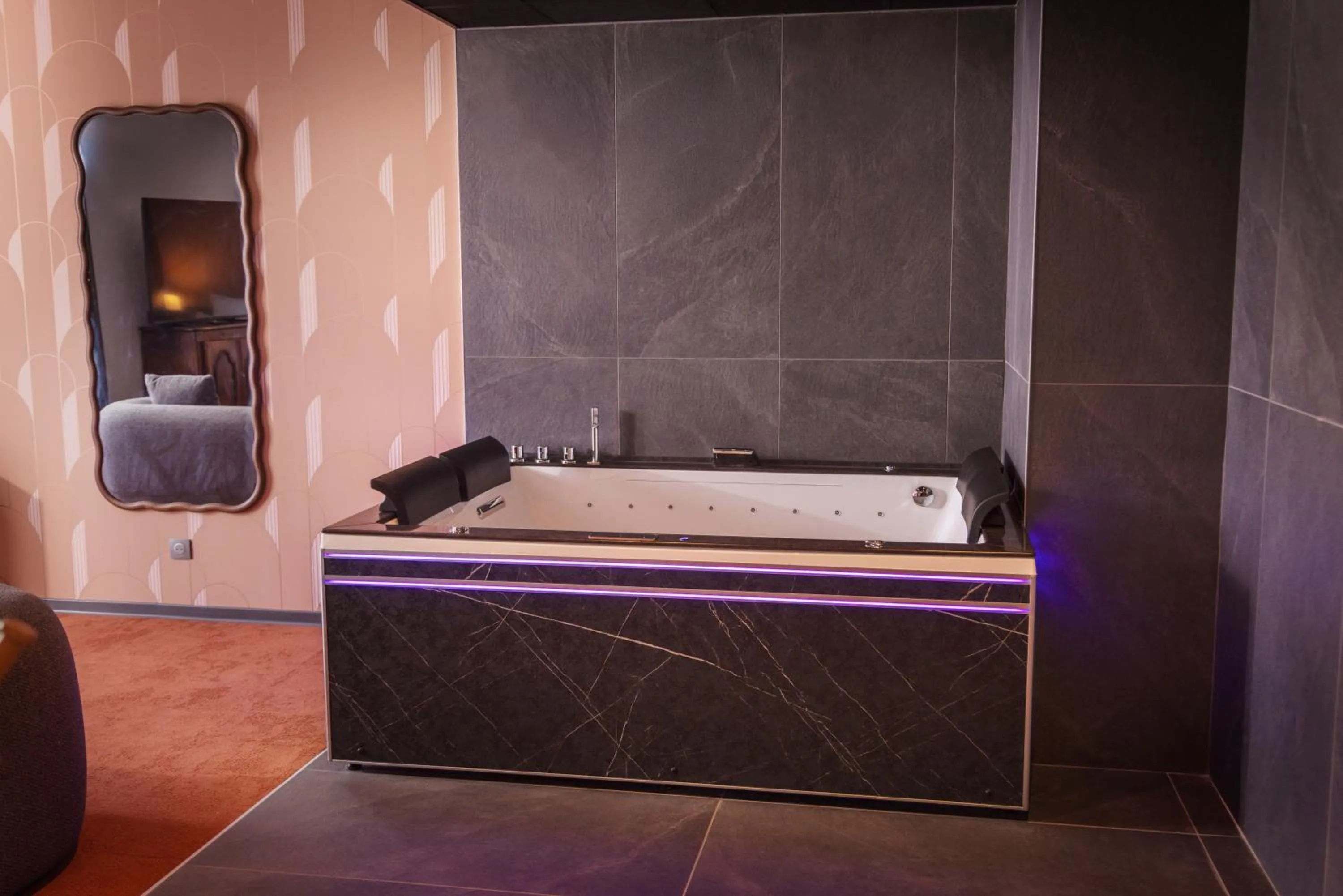 Bathroom in Best Western Plus Le Canard sur le Toit