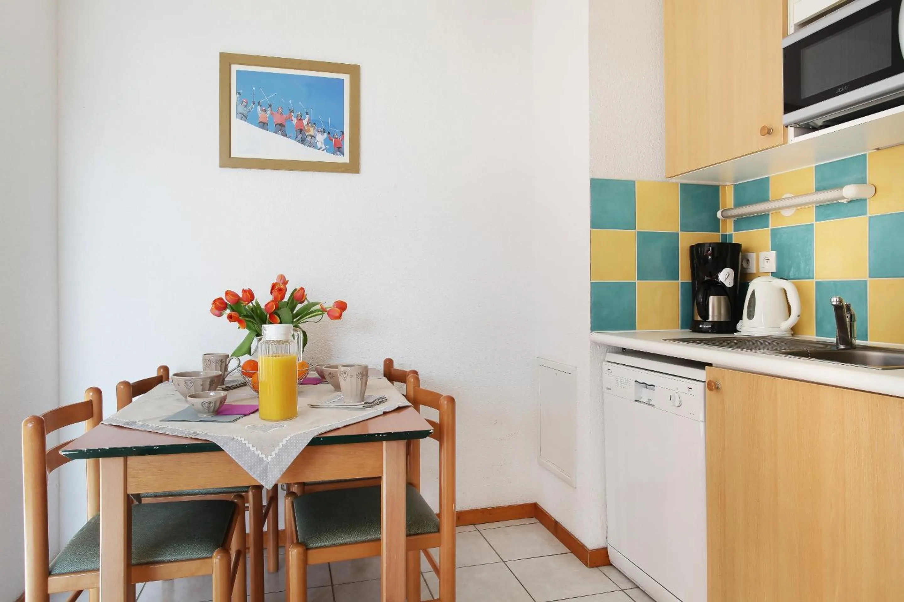 Kitchen or kitchenette in Résidence Odalys Belle Vue