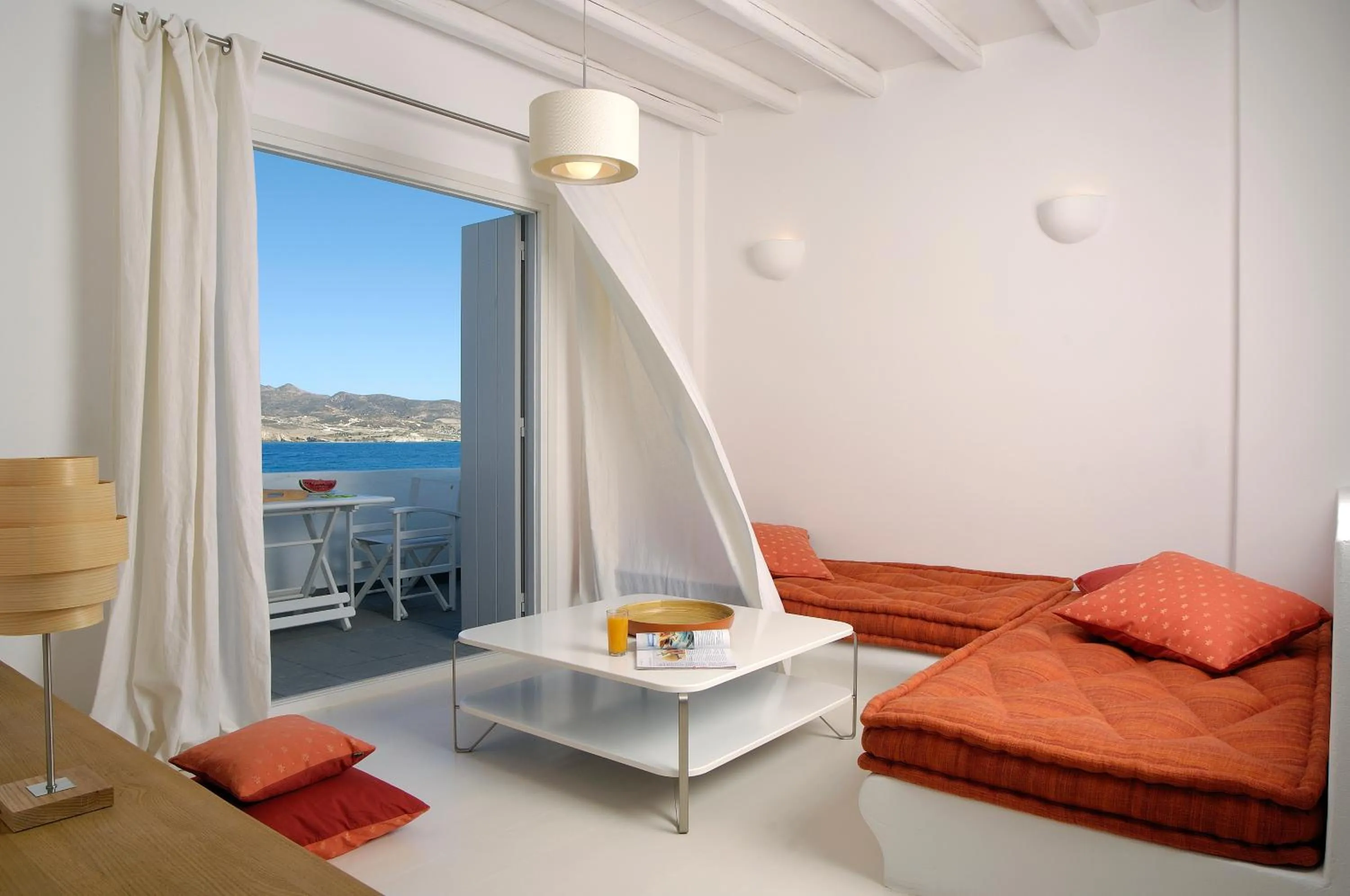 Living room in Kapetan Tasos Suites