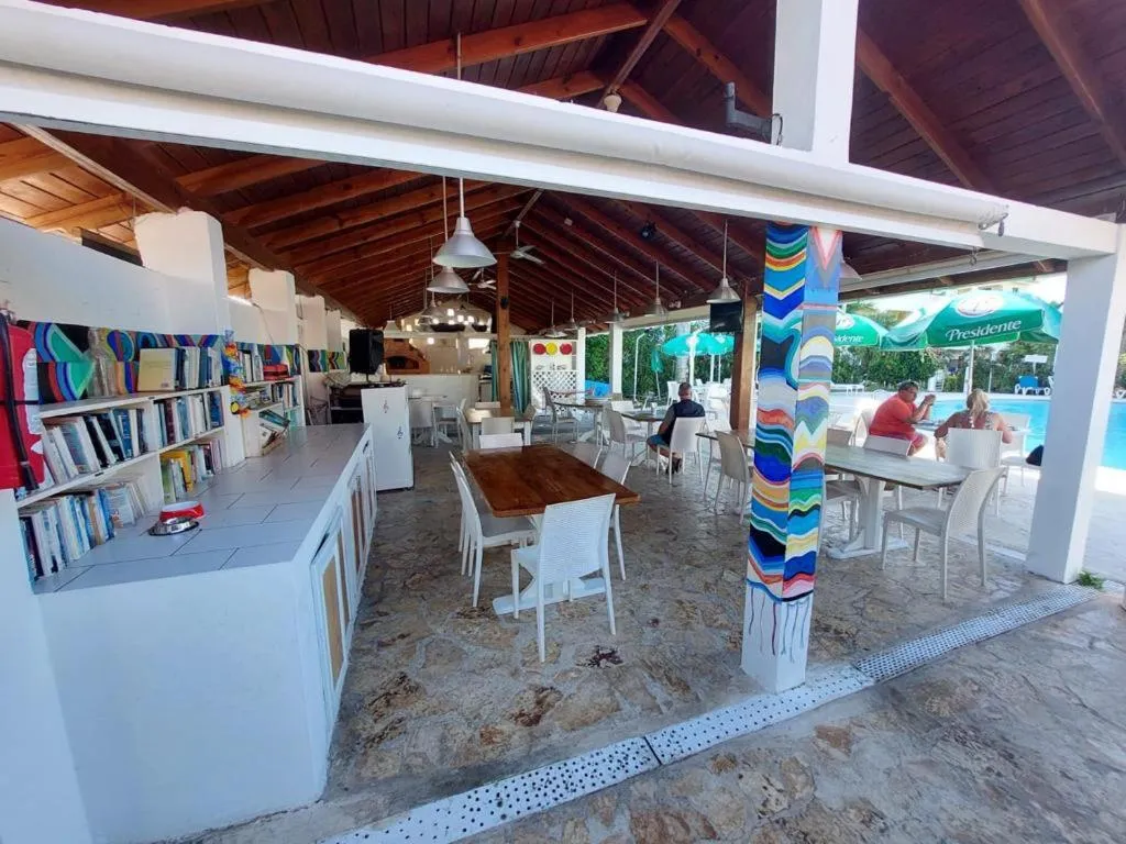 Restaurant/places to eat in Bela Villa Apartment IDA