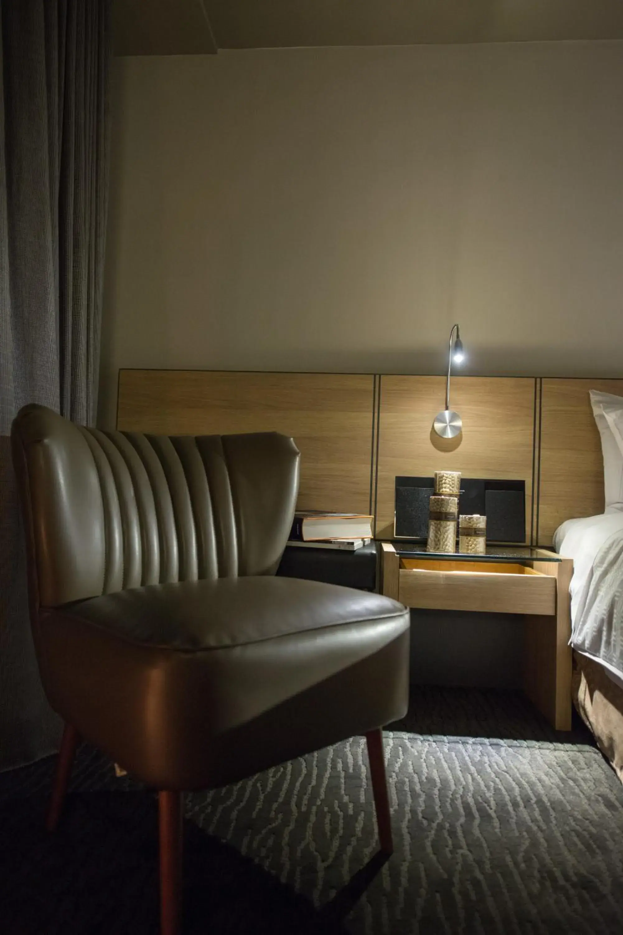 Bed in Simple + Hotel Bed in Simple + Hotel