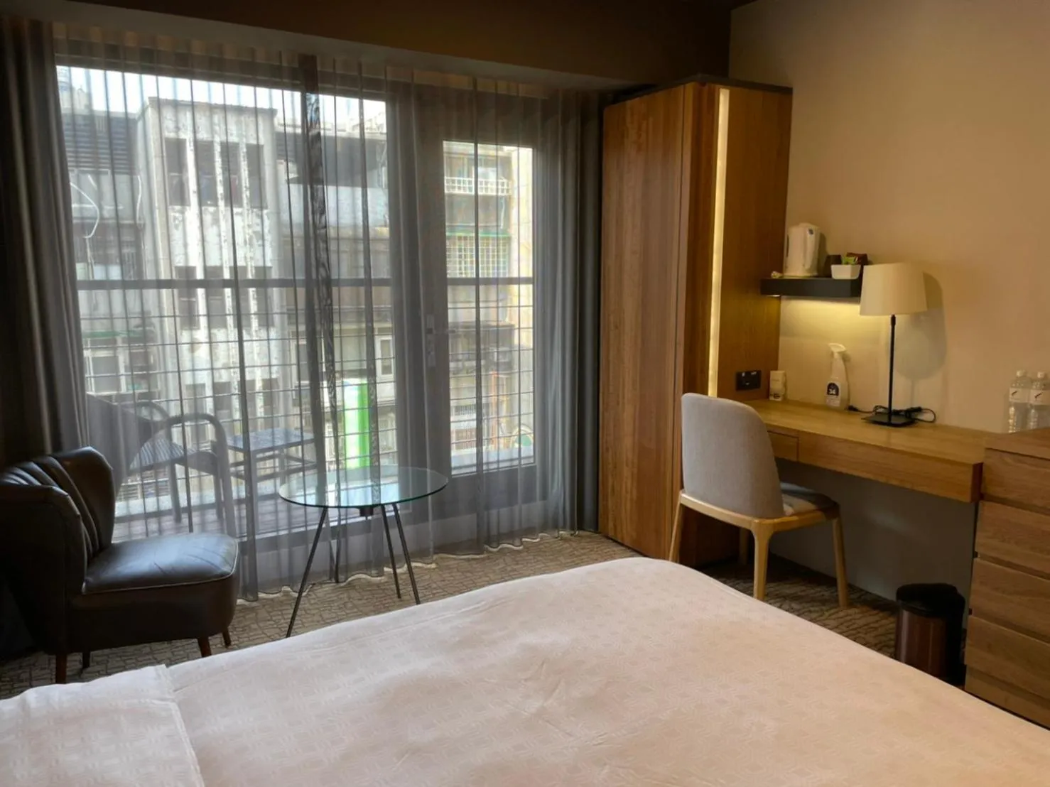 Photo of the whole room, Bed in Simple + Hotel