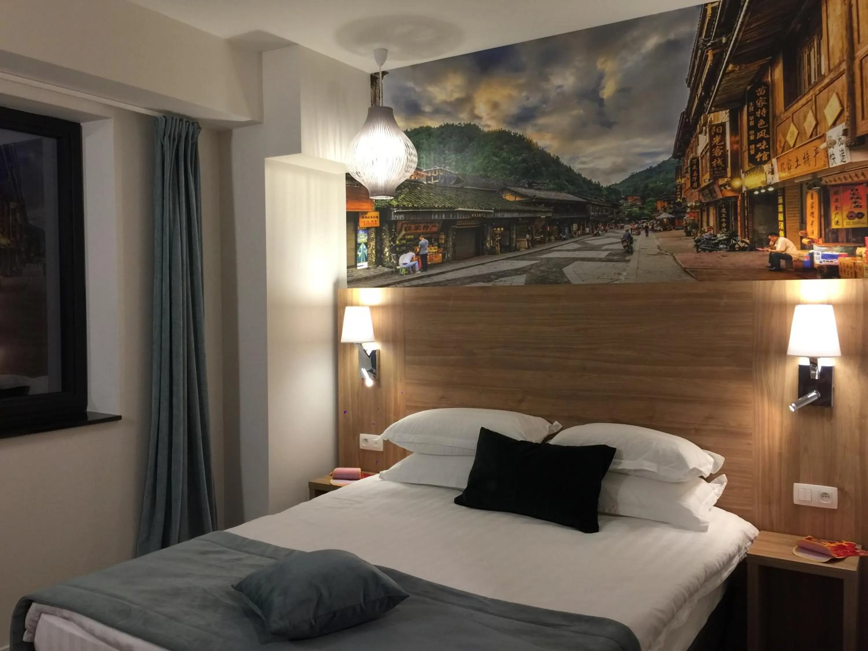 Bedroom, Bed in cité impériale ye