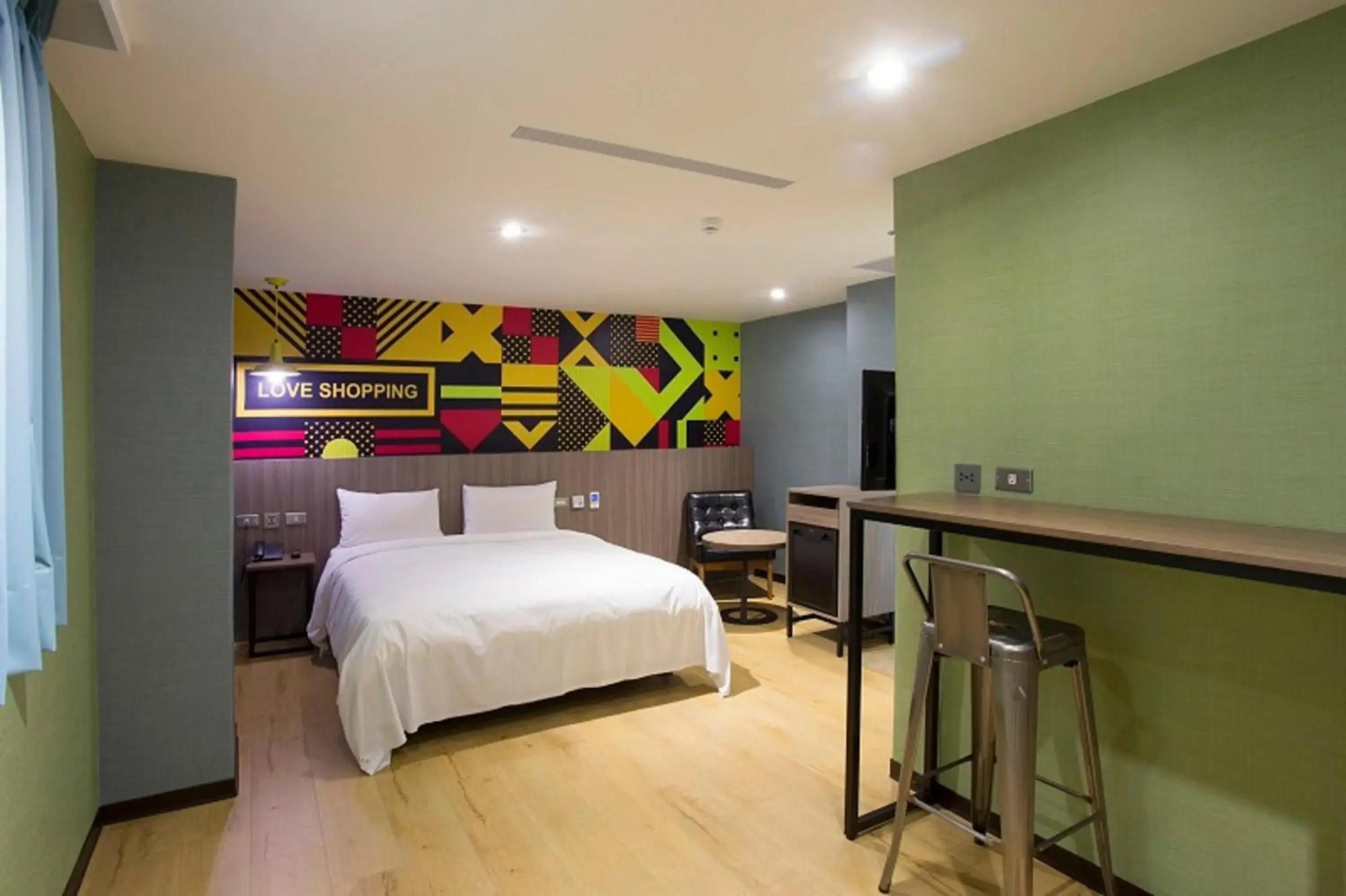 Bedroom, Bed in Rainbow Hotel Bedroom, Bed in Rainbow Hotel