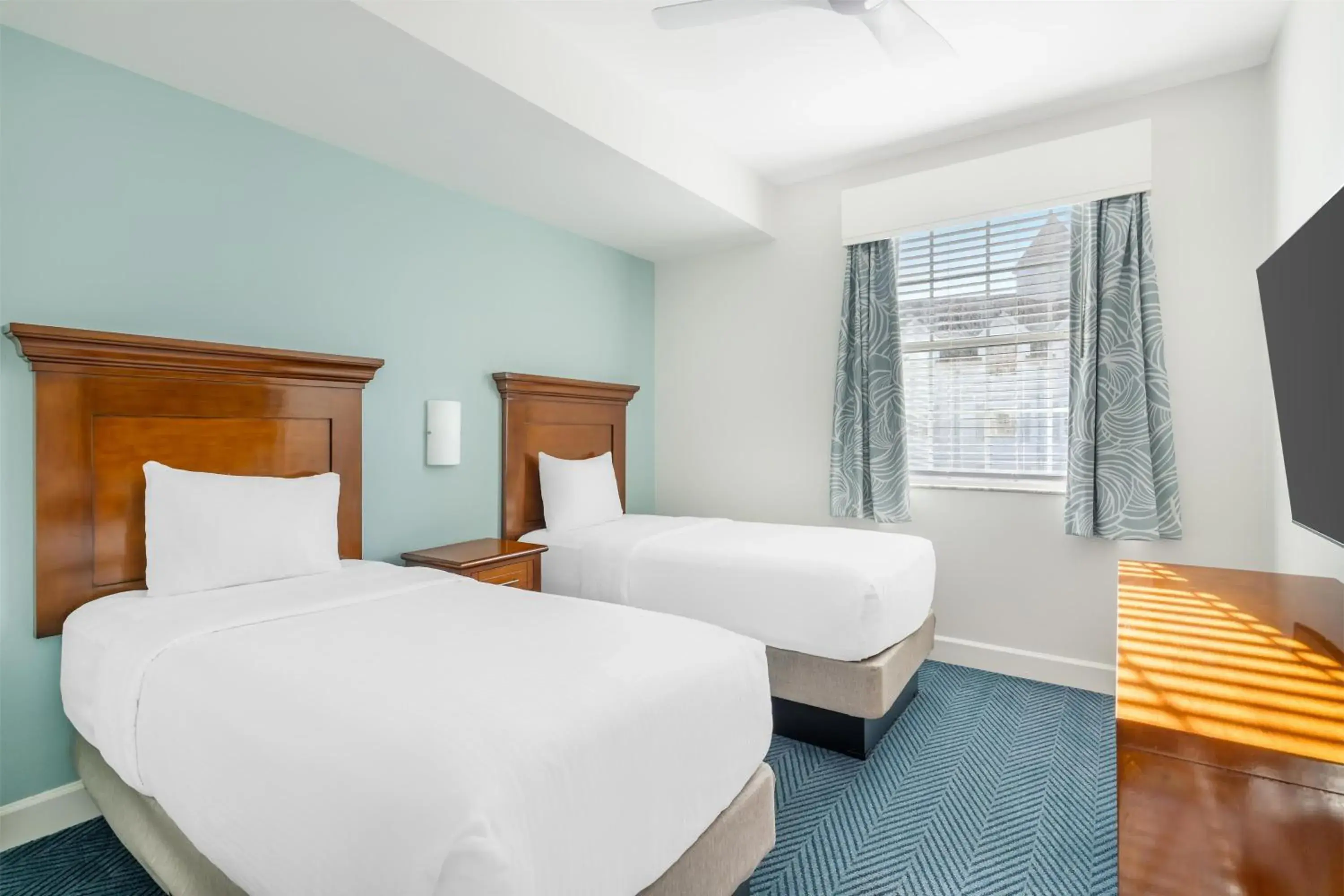 Bed in Hilton Vacation Club Grand Beach Orlando Bed in Hilton Vacation Club Grand Beach Orlando