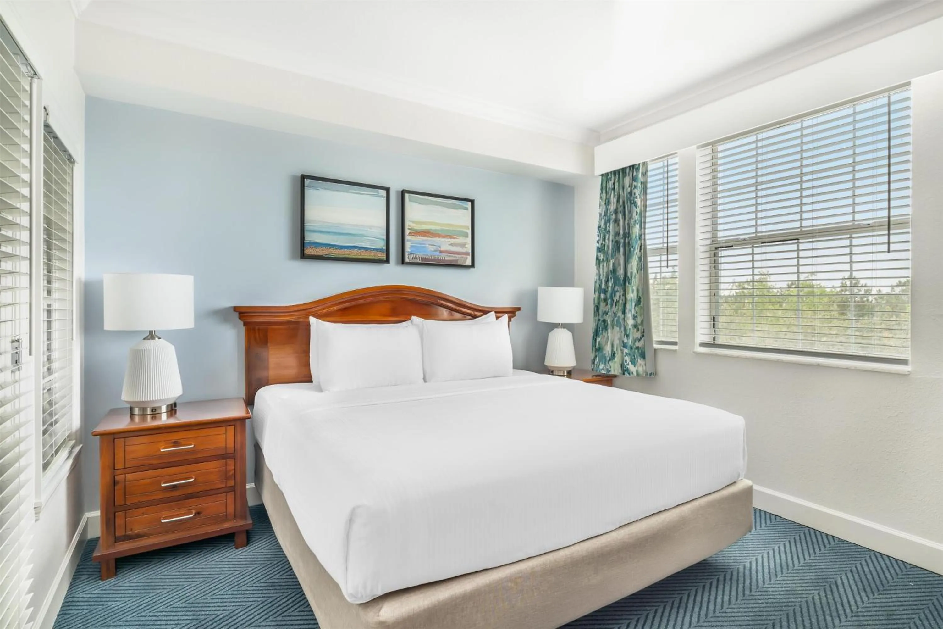 Bed in Hilton Vacation Club Grand Beach Orlando